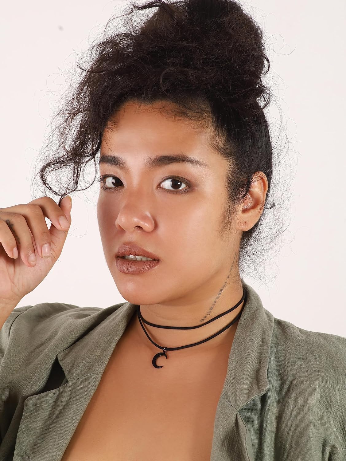 Sacina Gothic Layered Black Crescent Moon Choker, Moon Necklace, Gothic Emo Grunge Necklace, Goth Jewelry, Christmas Jewelry Gift for Women - Image 4