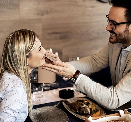 Vista 109 de Utopia Home Paquete de 24 servilletas de tela de 18 x 18 pulgadas, bordes con dobladillo 100% poliéster, lavables y reutilizables, ideales