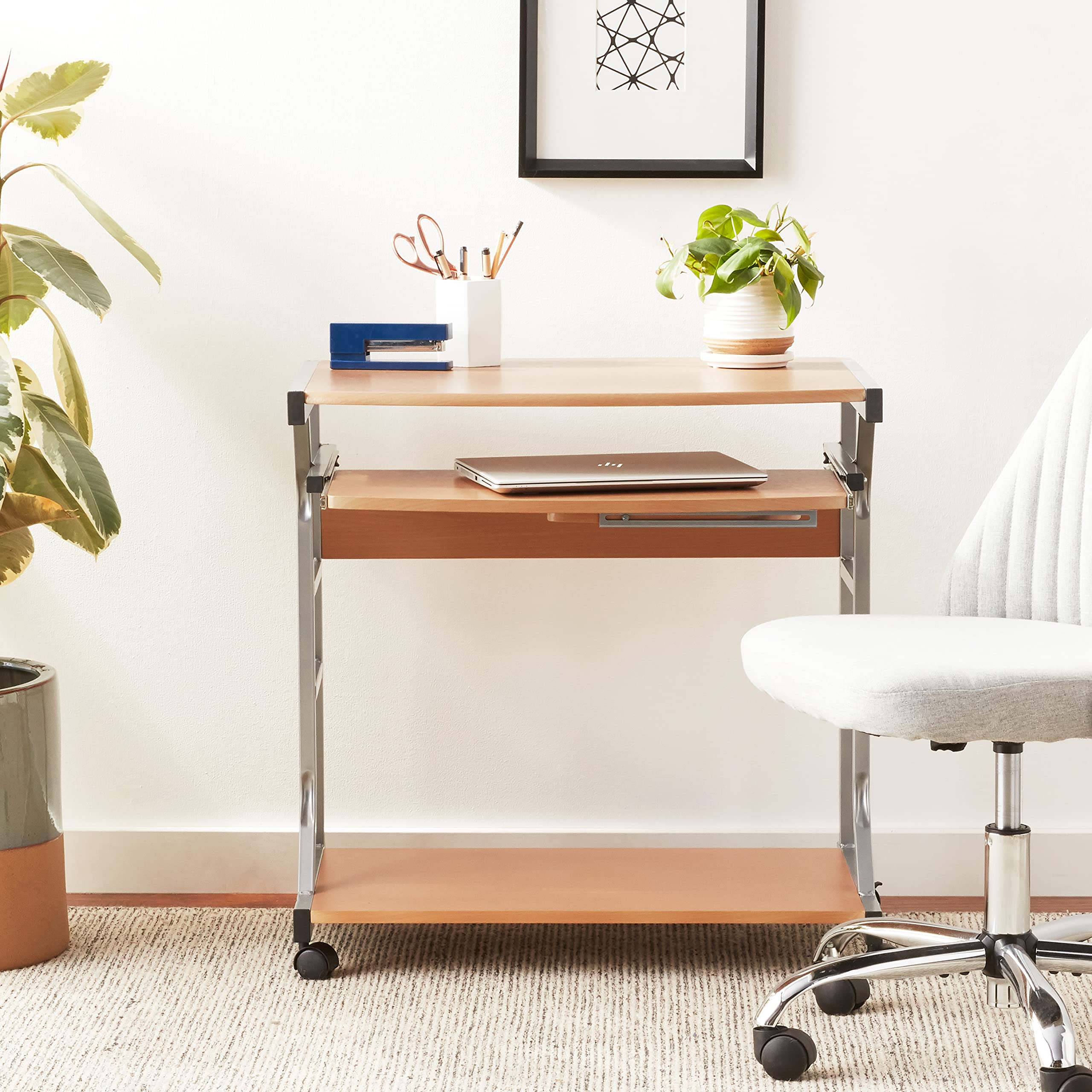 Target Marketing Systems Berkeley Collection Contemporary Computer Desk