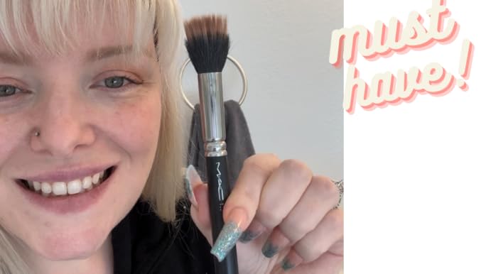 Amazon.com: MAC Cosmetics 188 Small Duo Fibre Face Brush