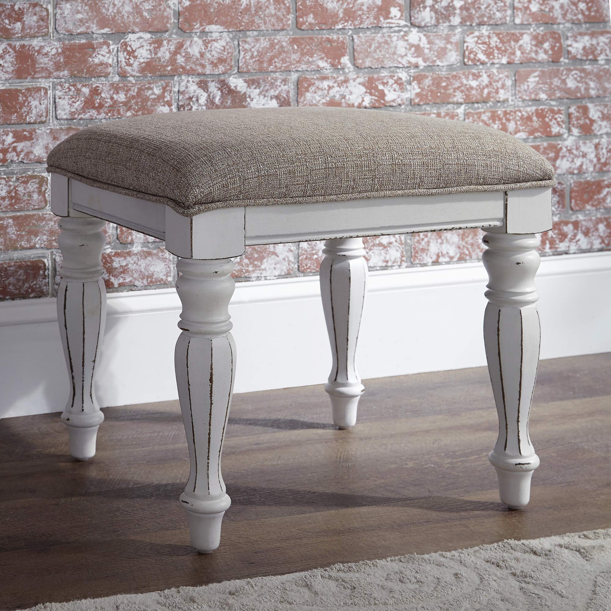 Liberty Furniture Industries Magnolia Manor Vanity Stool, W16 x D18 x H18, White