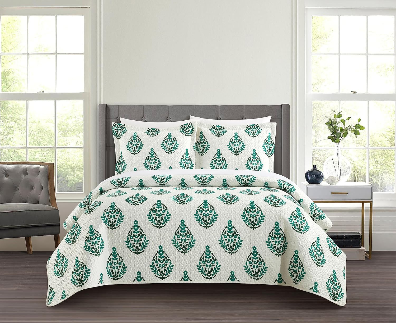 Chic Home Breana 3 Piece Quilt Set Floral Medallion Print Design Bedding - Pillow Shams Included, Queen, Green