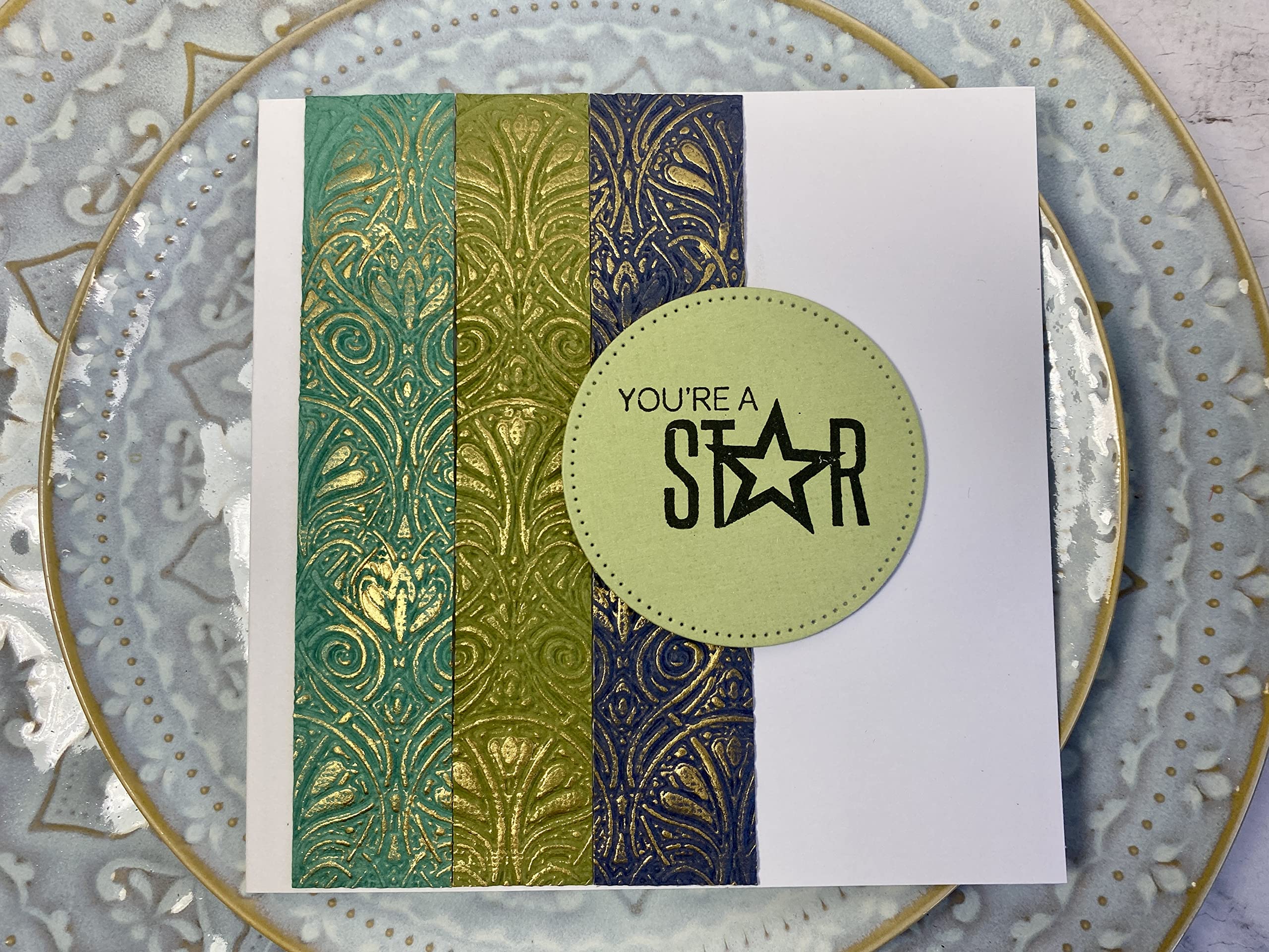 Amazon.com: Sizzix 3-D Textured Impressions Embossing Folder