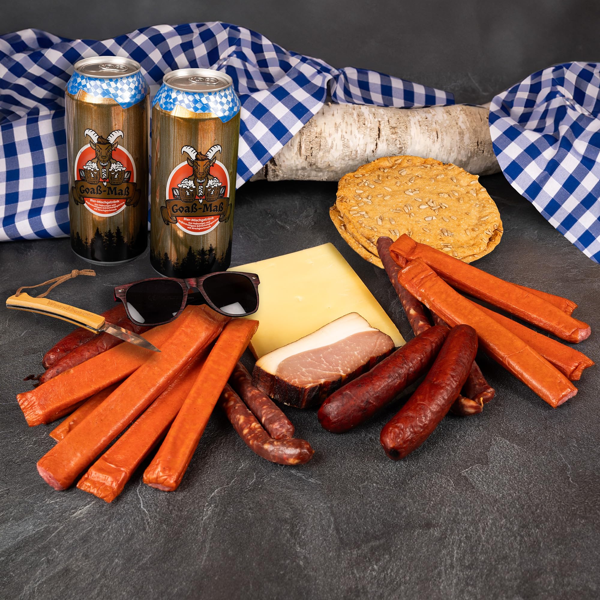 WURSTBARON® Picknick & Wander Rucksack mit Inhalt für Herren & Damen - Inkl. Salami Schinken Käse Schüttelbrot Taschenmesser
