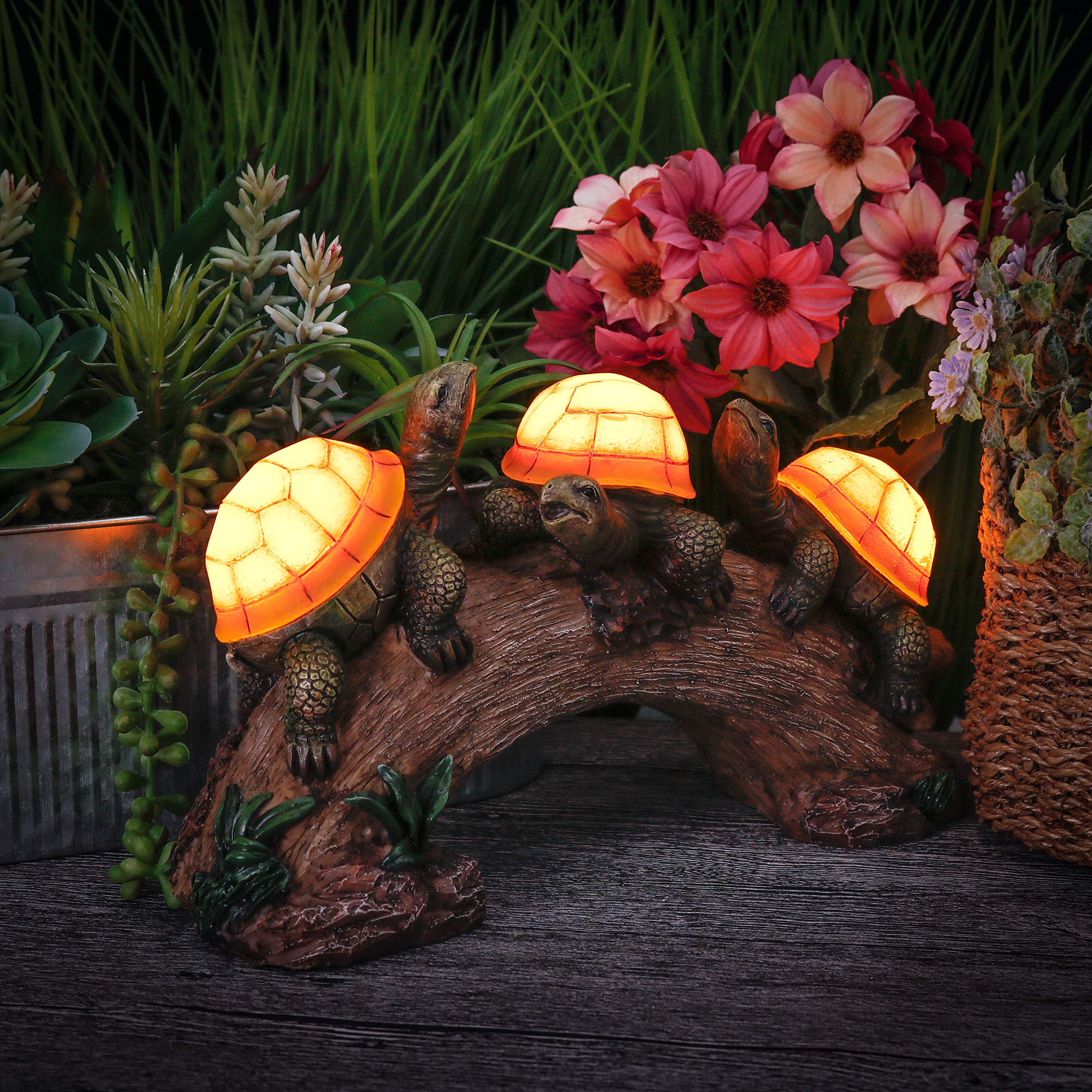 TERESA'S COLLECTIONS Adorno Jardín Exterior, Estatua de 3 Tortugas en Rama con Luces Solares, Adornos de Resina Impermeable para Patio, Porche, Césped, 21CM