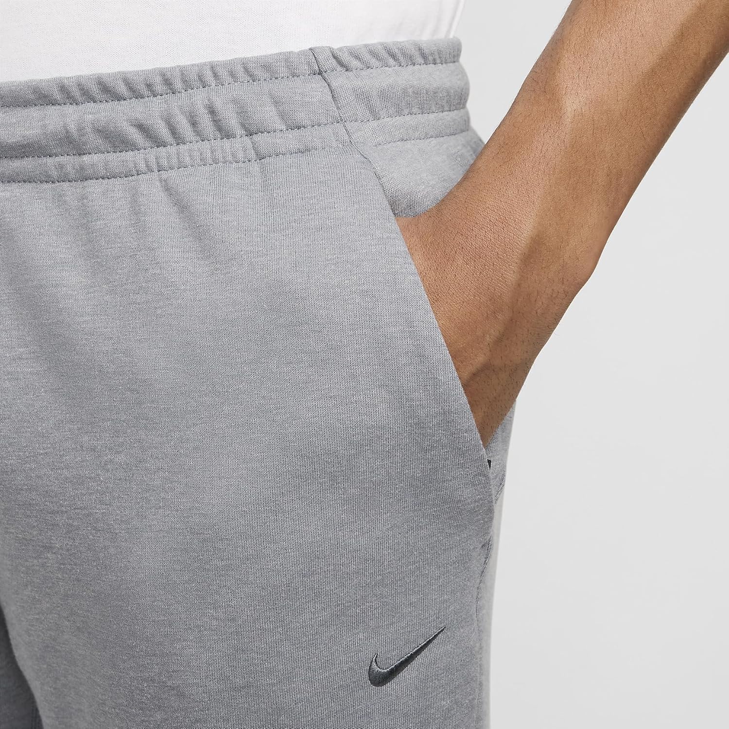 Nike Primary Men's Dri-FIT UV Tapered Versatile Pants (FZ5850-065, Cool Grey/Heather/Cool Grey) Size Medium