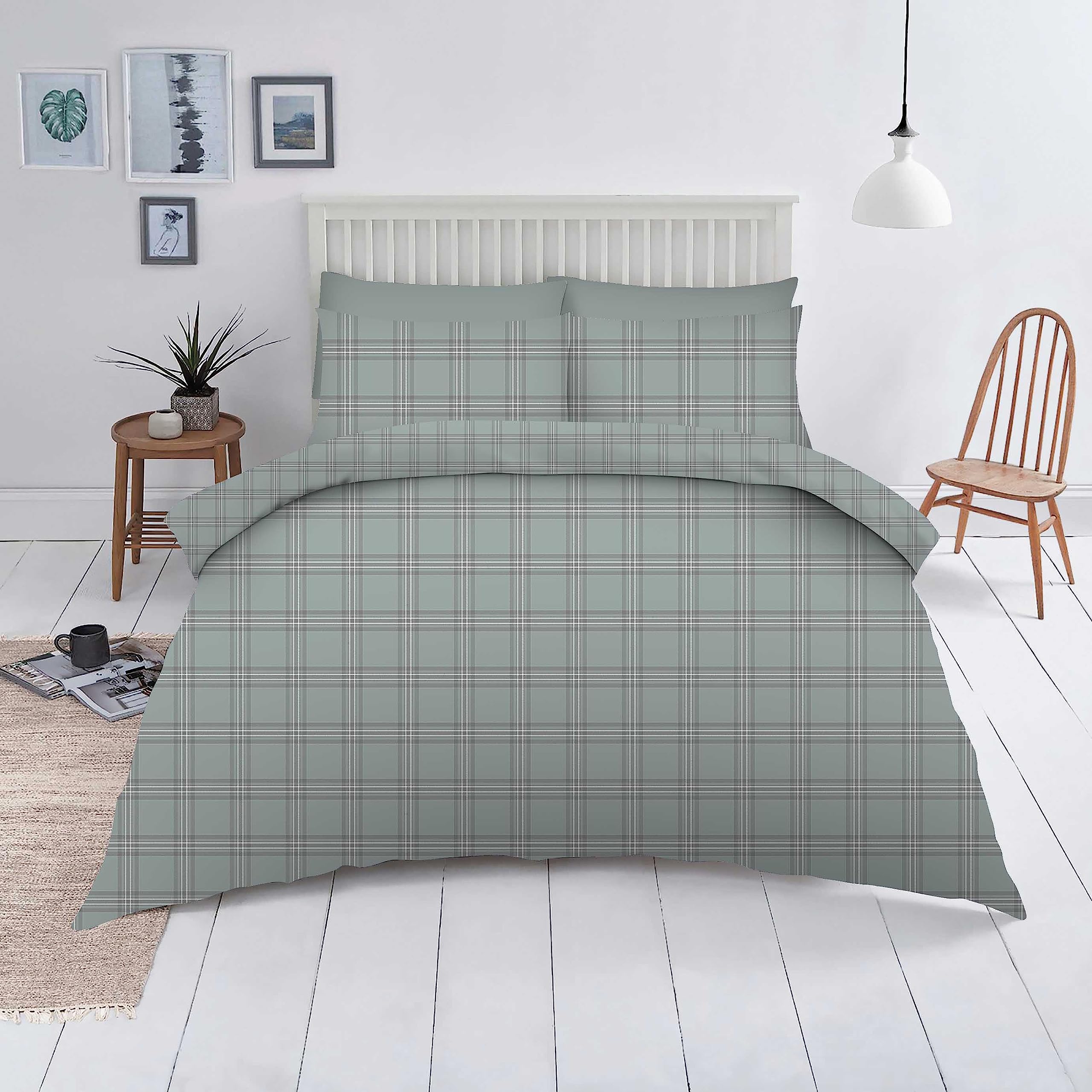 The London Linens Co. Reversible Printed Duvet Cover Set | Sustainable Ultra Soft Cotton 3pcs 180 Thread Counts | Duvet Cover & 2 Pillowcases | Machine Washable (King, Manhattan Check)
