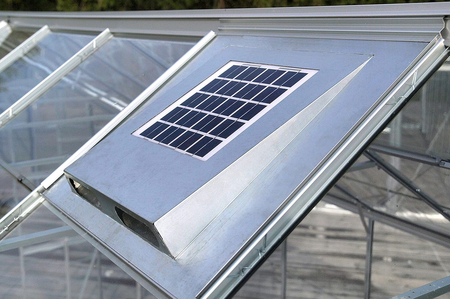 '"Solar Fan for Greenhouses Vitavia Solar Roof Fan (555 x 870 mm
