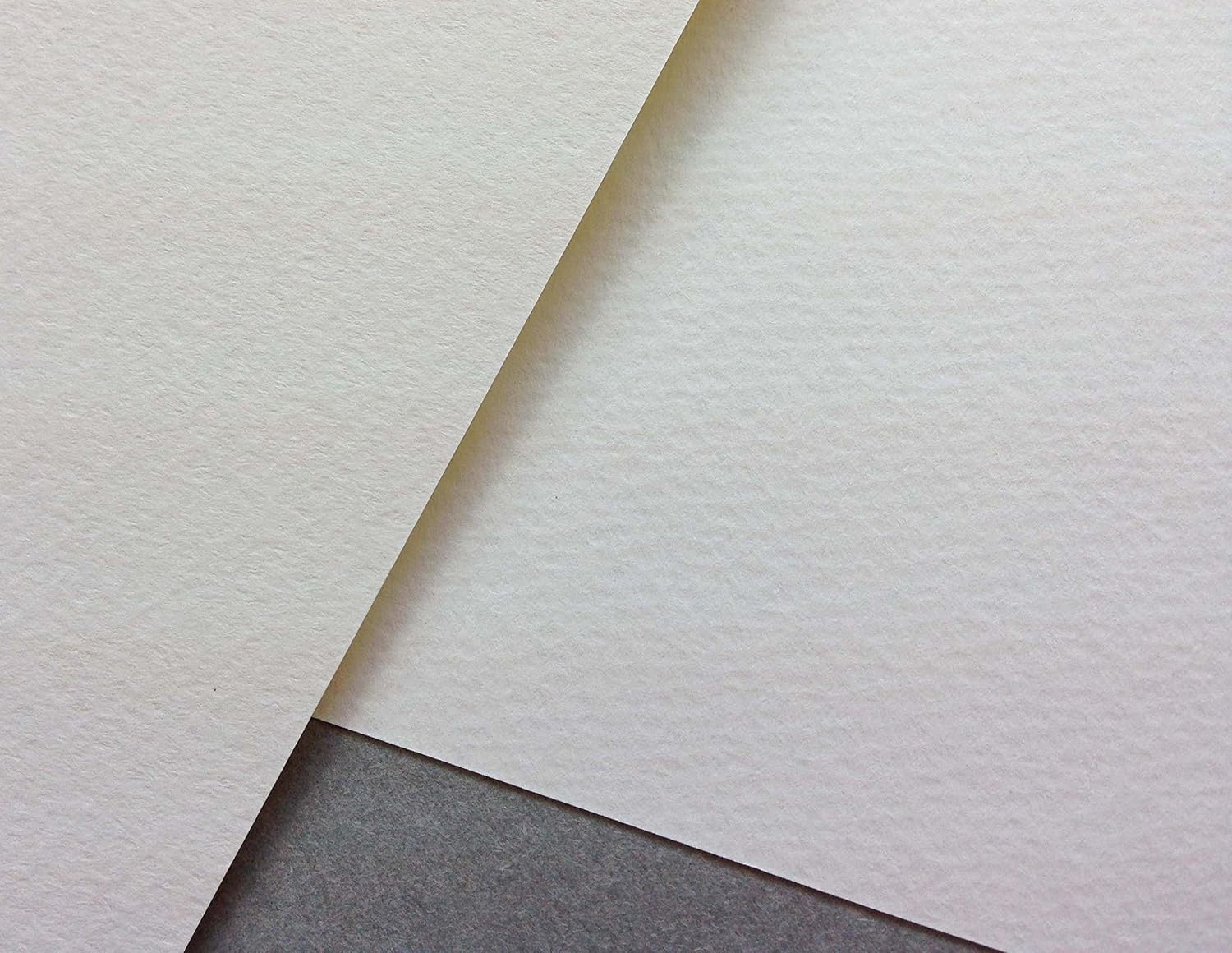 Muse A Drawing Book 135 lbs (135 kg)