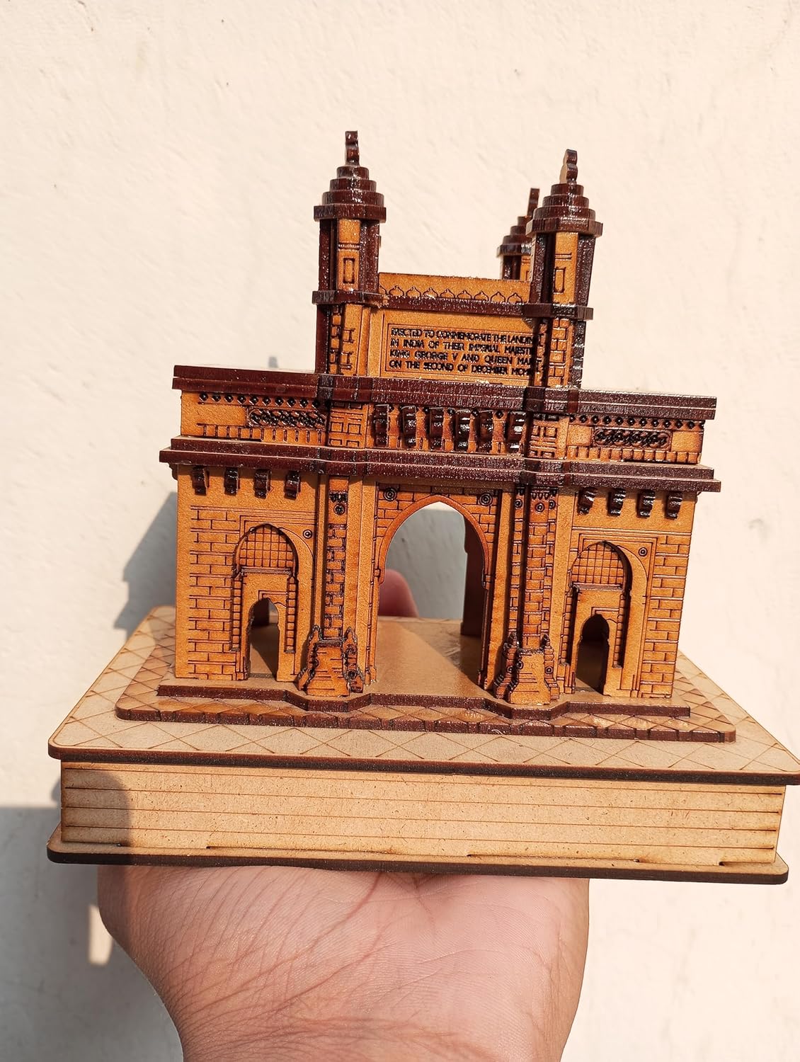 Generic Shailja Enterprises Wooden Mumbai Gateway of India Handicraft Souvenir Woden 3D Model Showpiece Miniature, Medium