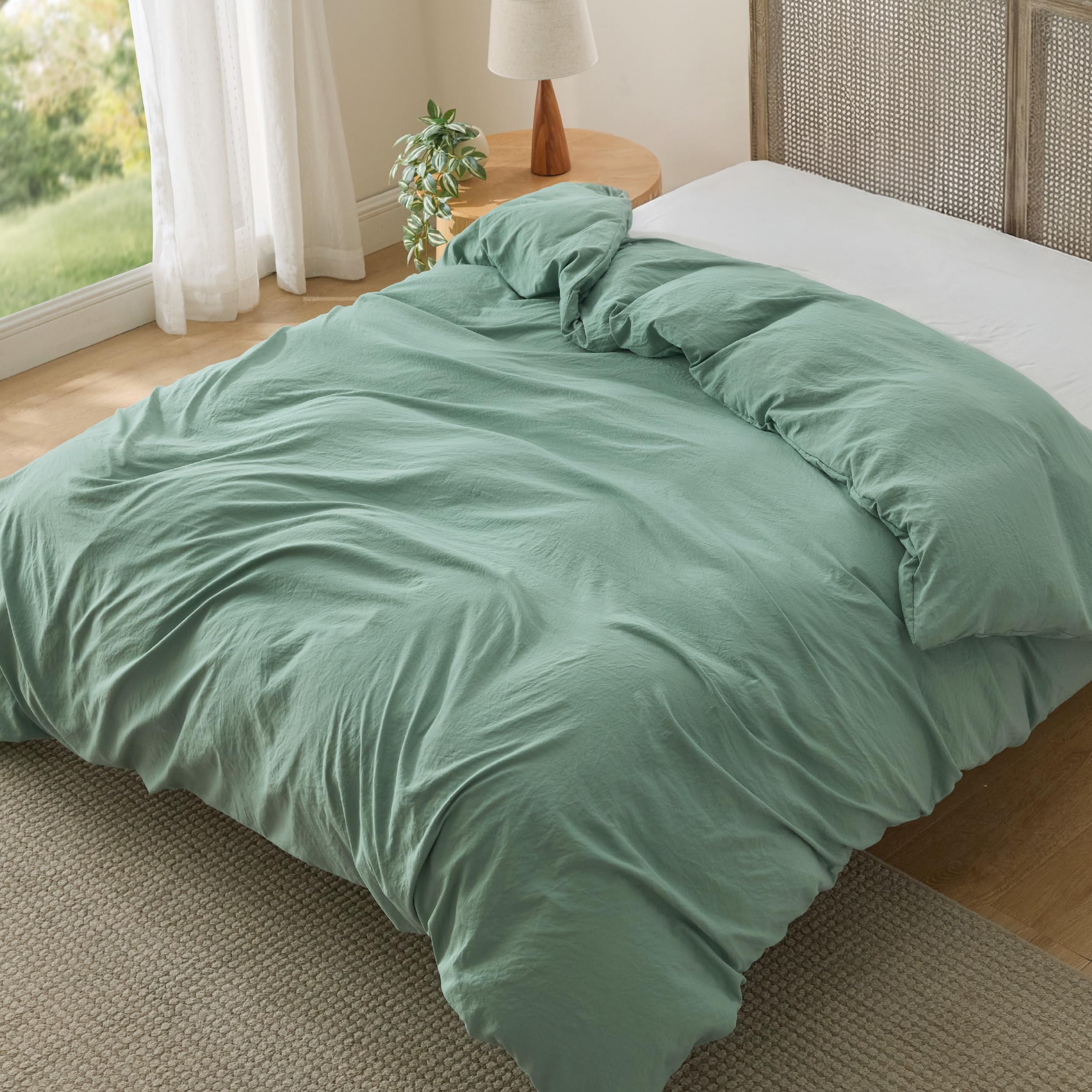 Bedsure Prewashed Duvet Cover Only, Cotton-Like Feel, Sage Green, Queen