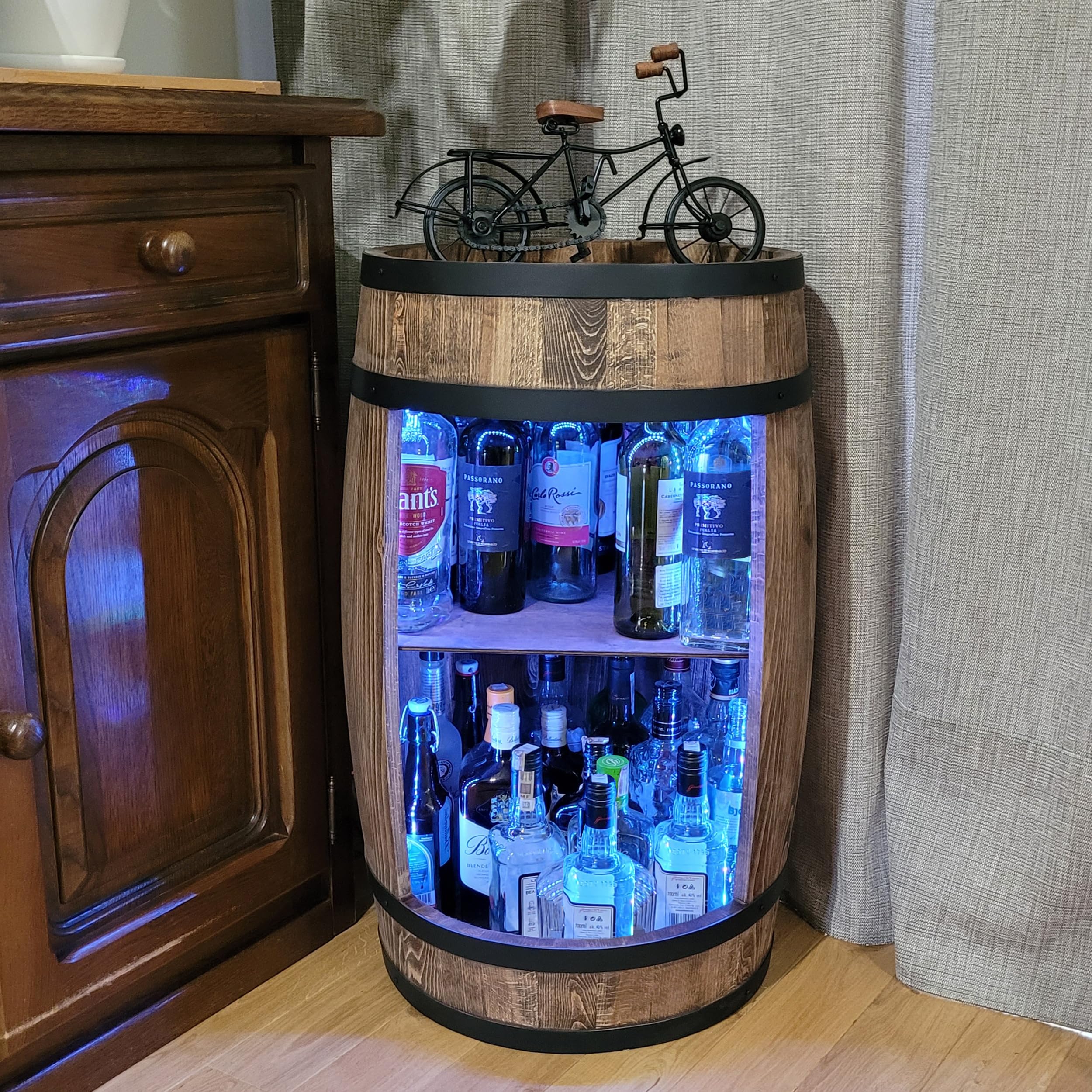 weeco Mobiletto bar a barile in legno con illuminazione a LED RGB, Minibar a forma di botte. Armadietto con ripianoper vini whisky - botte tavolo.Un uomini, Botte per Vino (wengé)