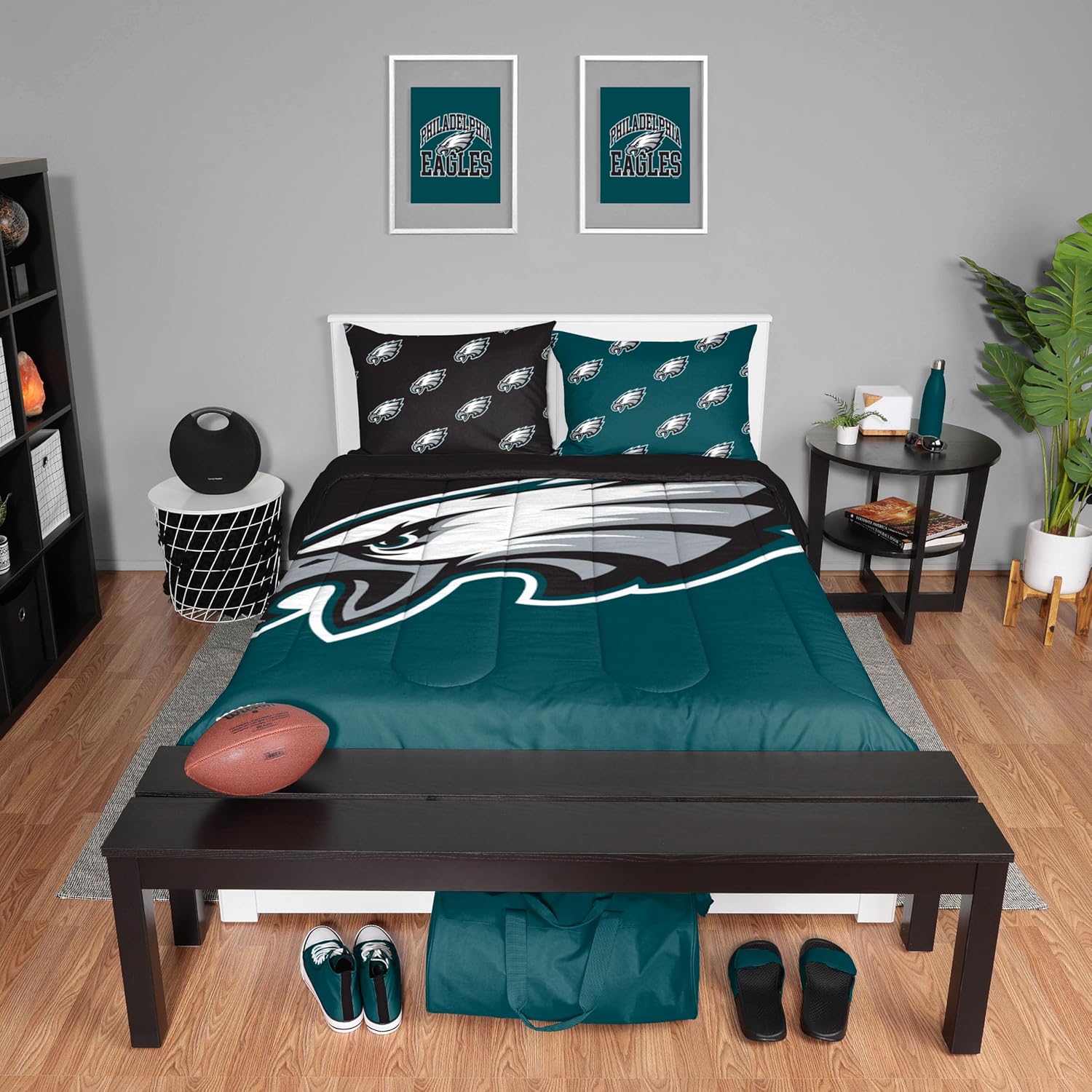 FOCO NFL Team Logo Bed in a Bag Comforter Bedding 3-Piece Set