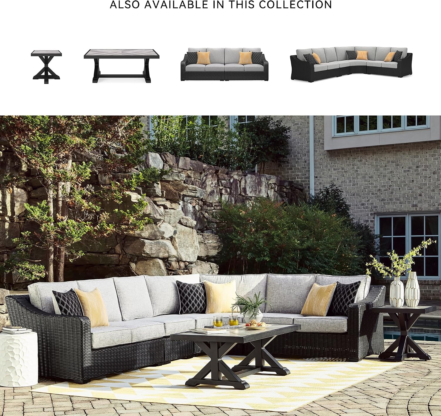 Signature Design by Ashley Beachcroft Curved Modern 4-Piece Outdoor Sectional with Cushion and 6 Throw Pillows, Light Gray