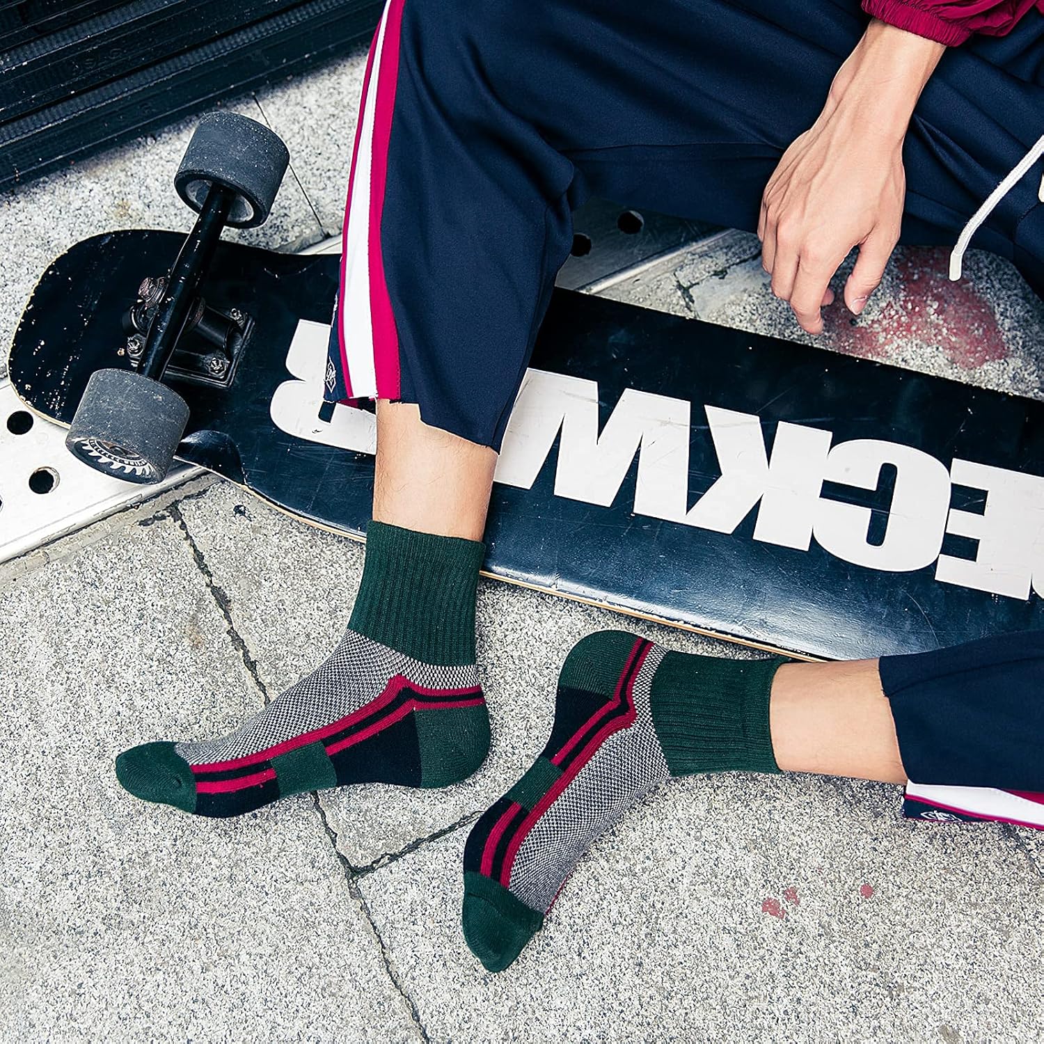 J.WMEET Men's Quarter Ankle Socks Athletic Running Hiking Cushion Performance Ventilation Sports Cotton Socks 6 Pack - Image 6