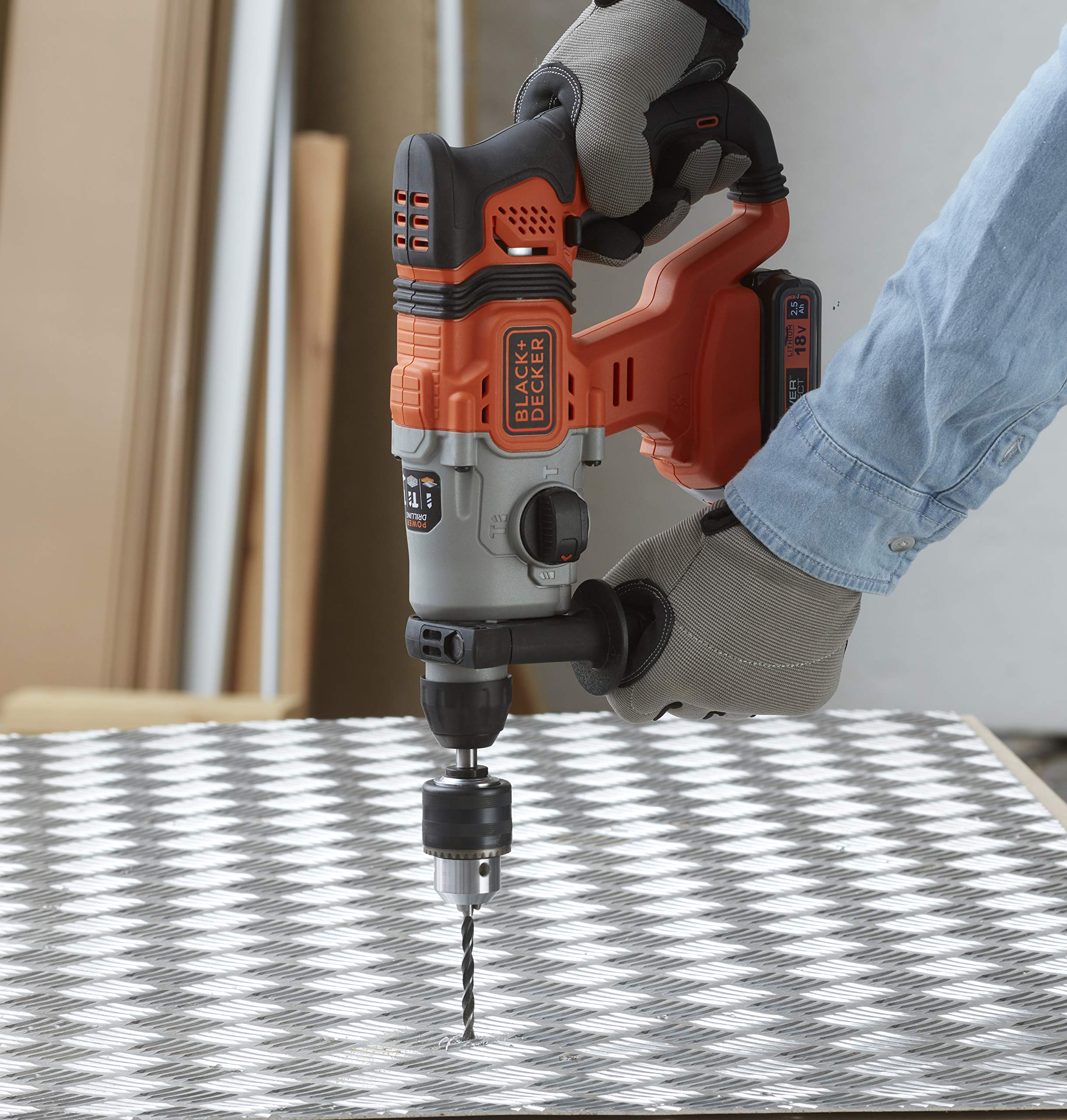 BLACK & DECKER Solidny Młotek sds-Plus 18v 3 modos 1,2j, velocidad 0-1.880 rpm, impactos 0-6.650 ipm. incluye 2 akumulators 2,5ah litio, ładowarka 1a, adapter do wiertło dla podróżujących 18v 13mm