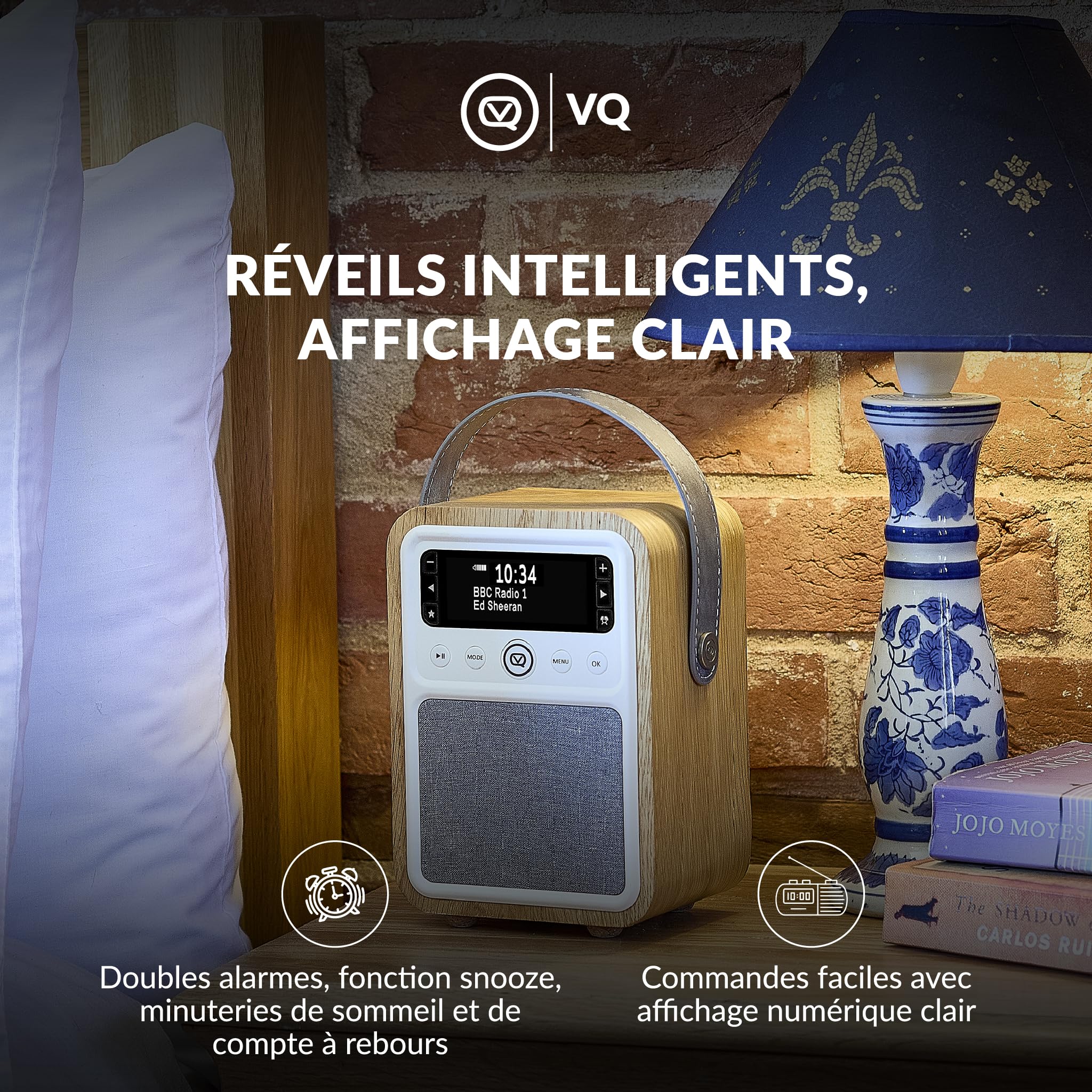 VQ Monty Radio DAB Plus/DAB avec Bluetooth, FM et Radio Réveil Fonction - Alimentée par Secteur et Batterie Radio Portable avec Antenne, Prise Casque et Port de Charge USB - Chêne