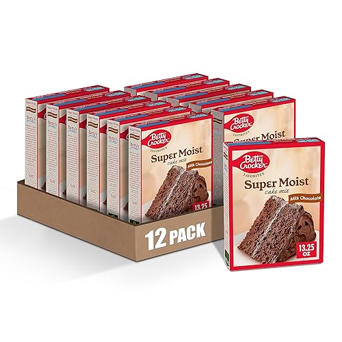 Betty Crocker Favorites Mezcla de pastel de chocolate con leche súper húmeda, 13.25 onzas (paquete de 12)