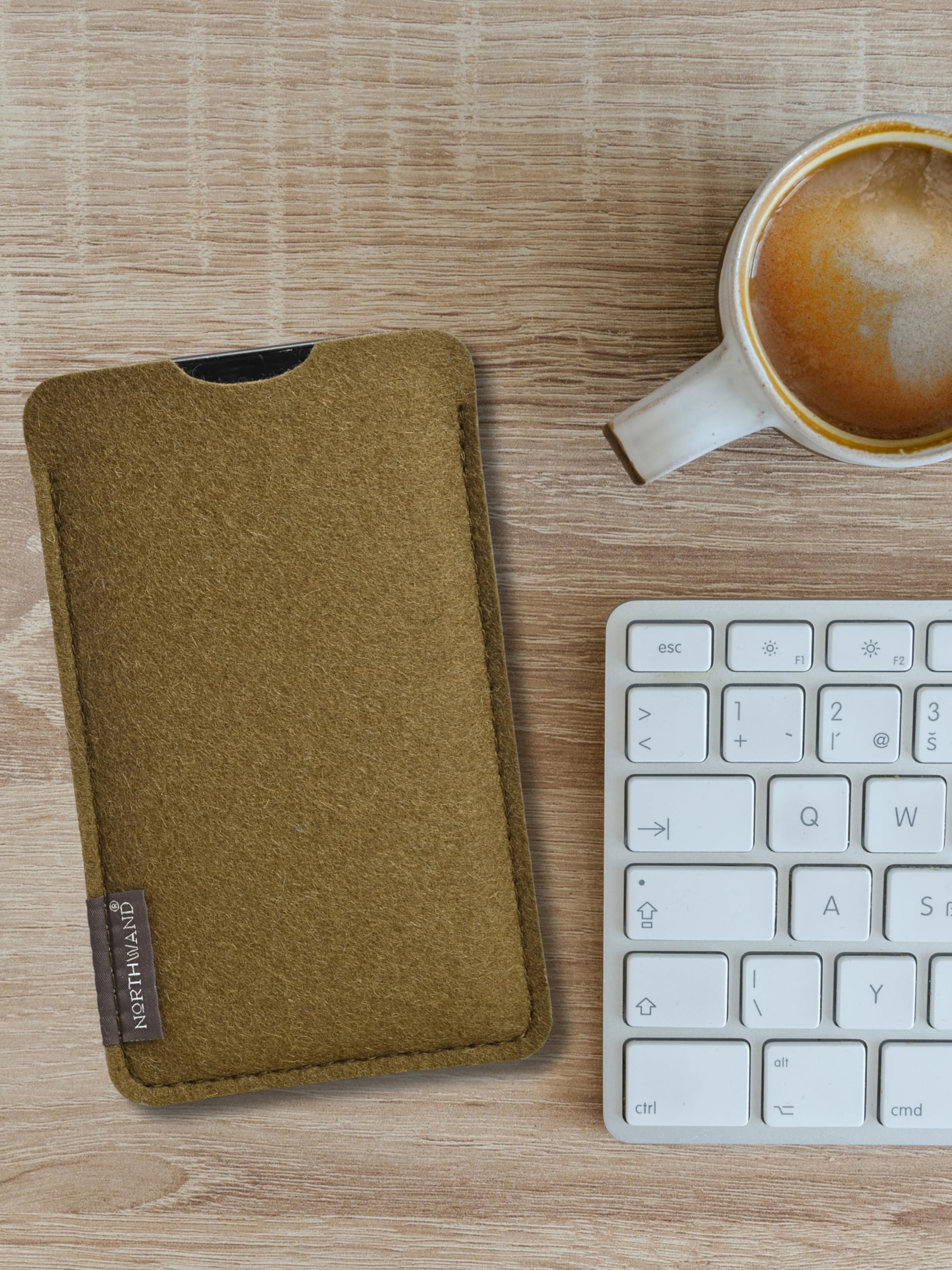 NorthWand Wide Case For IPhone 17, 17 Pro, Air. IPhone 16, 16 Pro