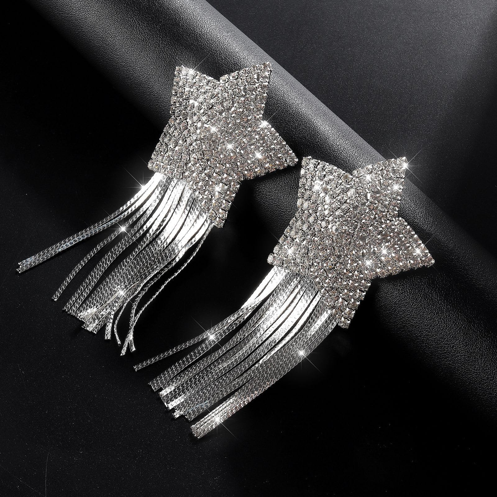 leomoste Reusable Silicone Sequin Adhesive Nipple Cover Pasties Bra with Tassel Star Pasties Adhesive Nipple Cover: Rhinestone-silver