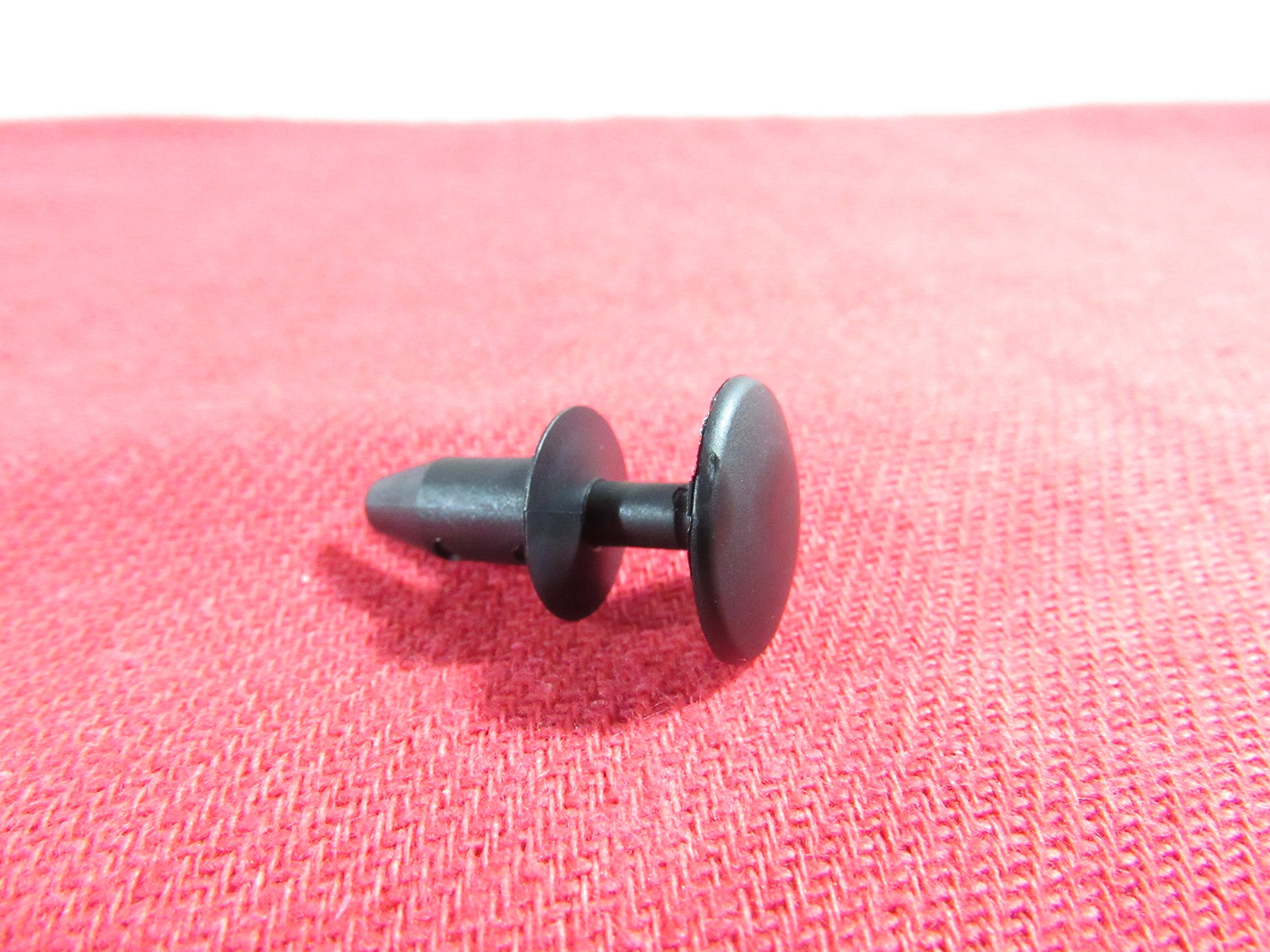Amazon.com: Chrysler, PLASTIC RIVET, 6502632 : Automotive