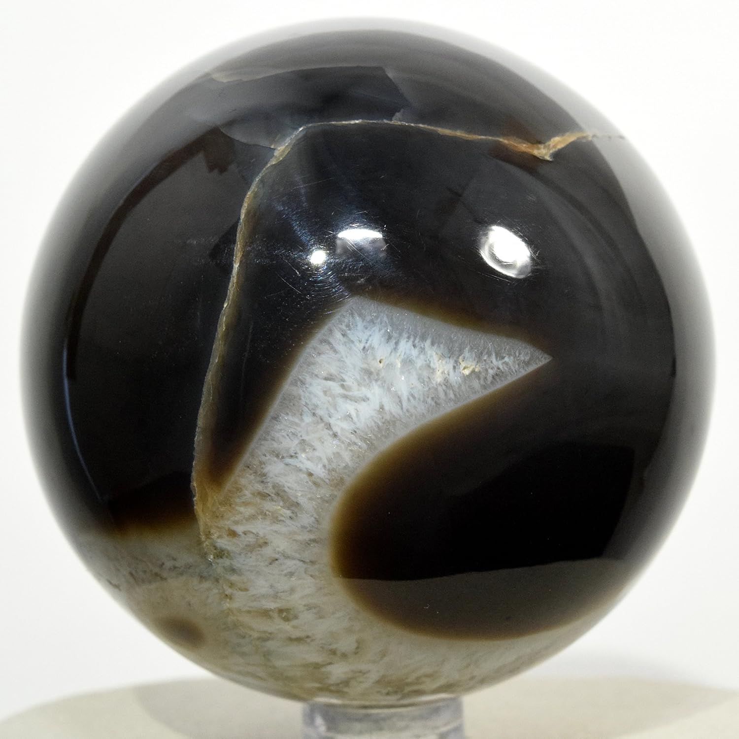 HQRP 67mm White & Black Agate Sphere Sparkling Natural Mineral Ball Polished Chalcedony Crystal Decor Stone - India + Plastic Stand