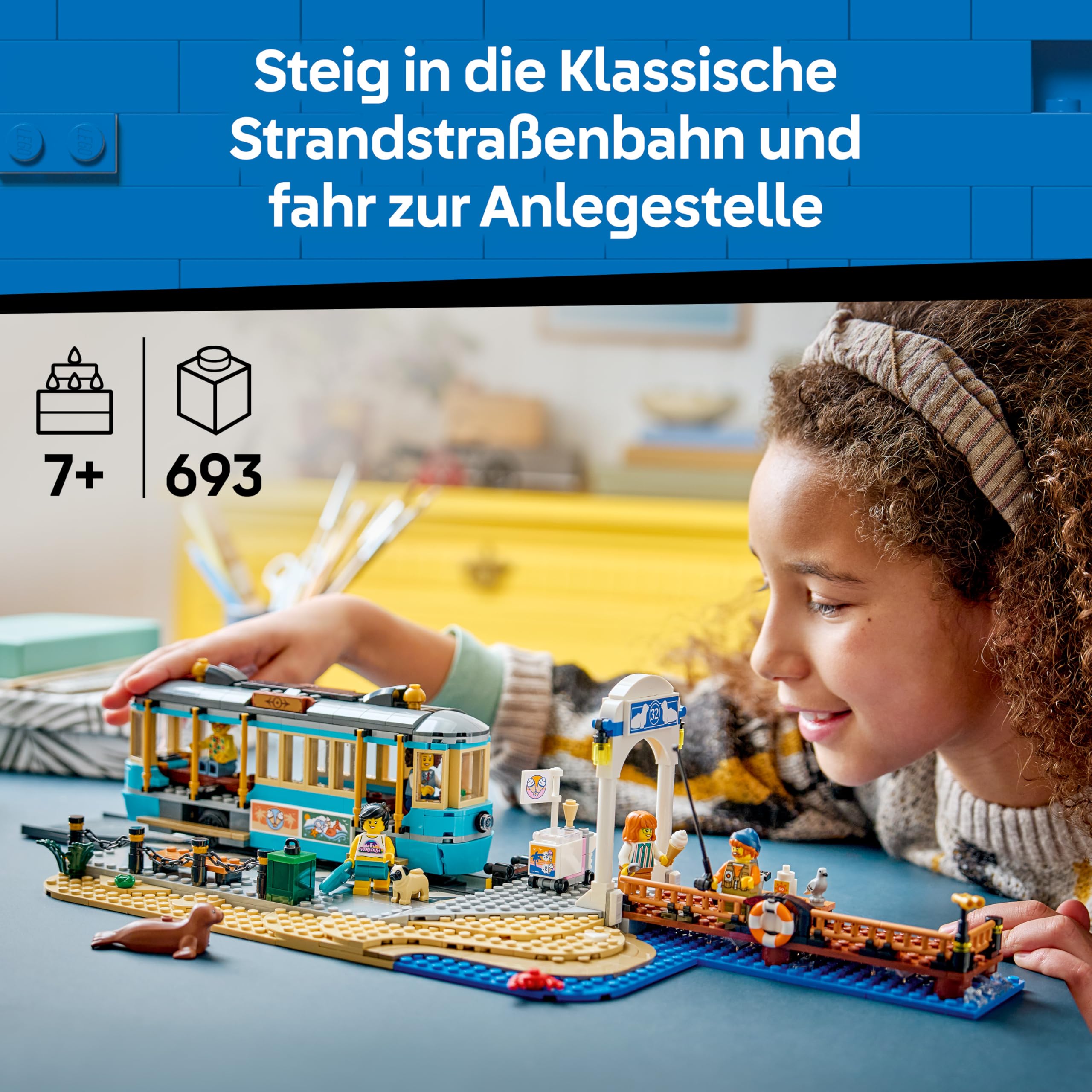 LEGO City Klassische Strandstraßenbahn Spielzeug - Modellbau mit Schienenstrecke, Straßenszene, 5 Minifiguren und 5 Tierfiguren - Geburtstagsgeschenk für Jungen ab 7 Jahren - 60506