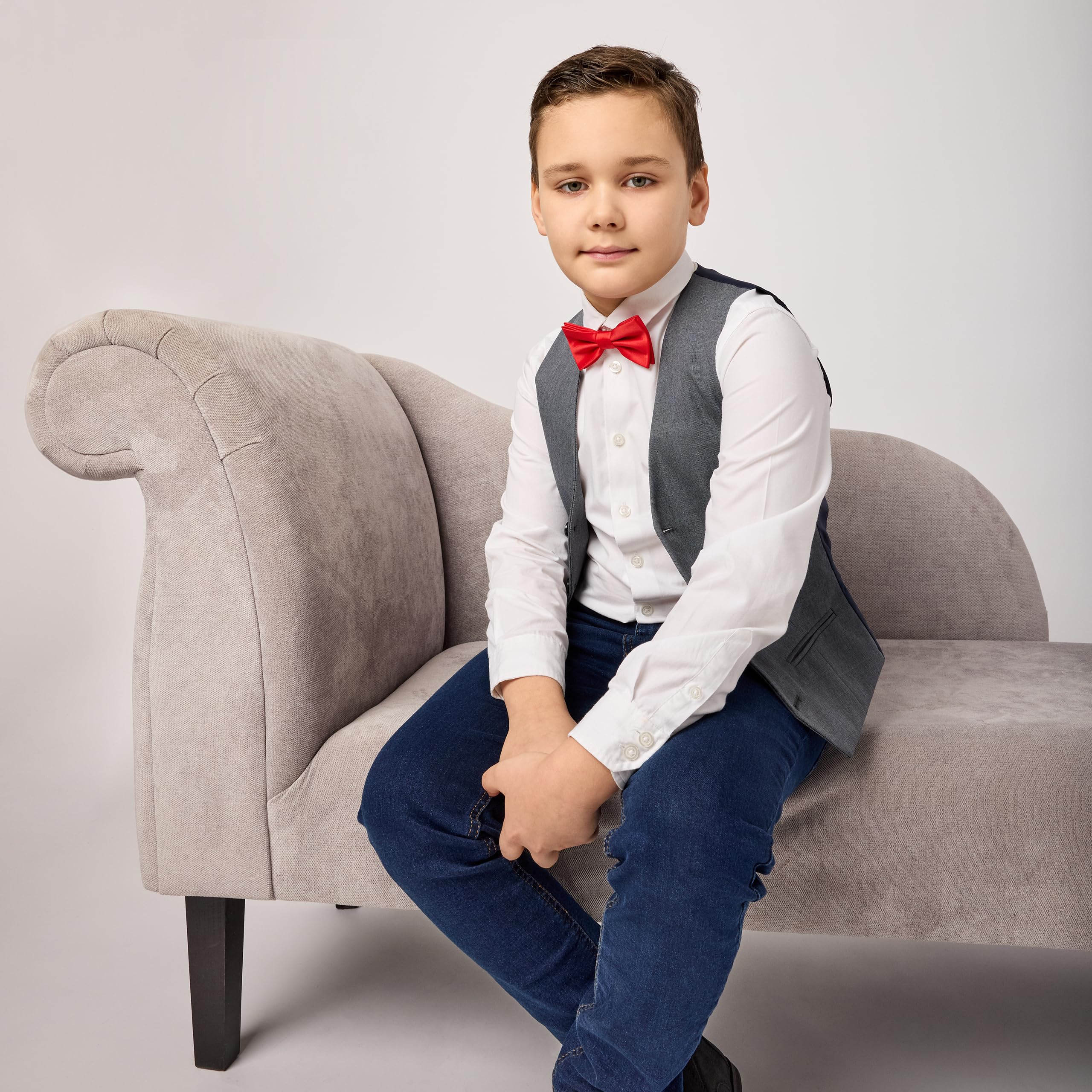 Ladeheid dziecięca mucha dla chłopców - Gotowa z regulowanym paskiem, matowy design, idealna na ślub, urodziny, pierwszy dzień szkoły - trwała i stylowa, 10 cm x 5 cm BKM