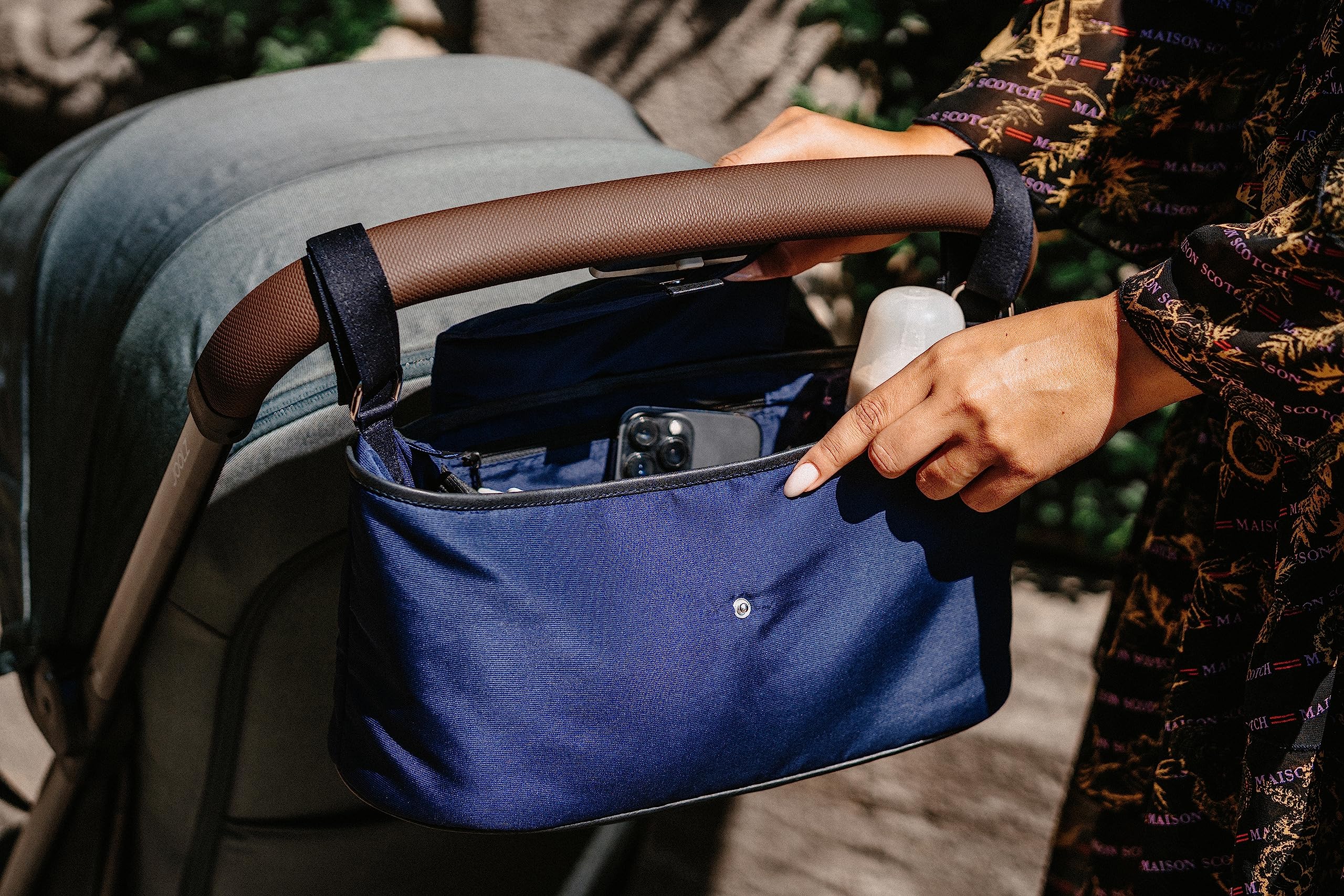 Sac à langer « Tidy » de Werner Christ Baby - Compatible avec tous les modèles de poussette, fixation par deux bandes Velcro solides, imperméable, gris