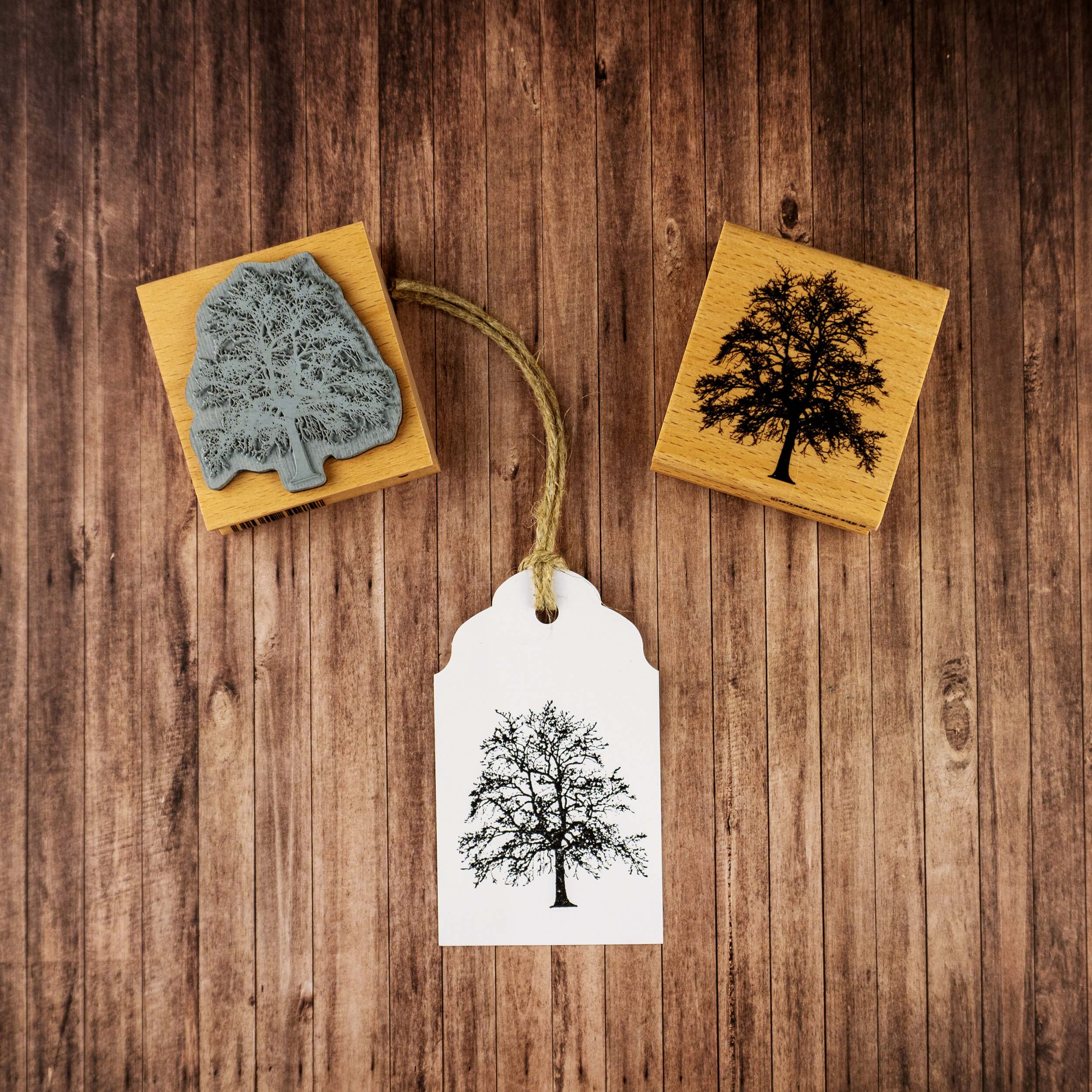 NEWSTAMPS Motivstempel Baum 02 – Großer Holzstempel Mit Gummimotiv Aus Buchenholz – Ideal Für Karten, Scrapbooking, Textil, Fondant & Mehr – Made In Germany, Lasergraviert