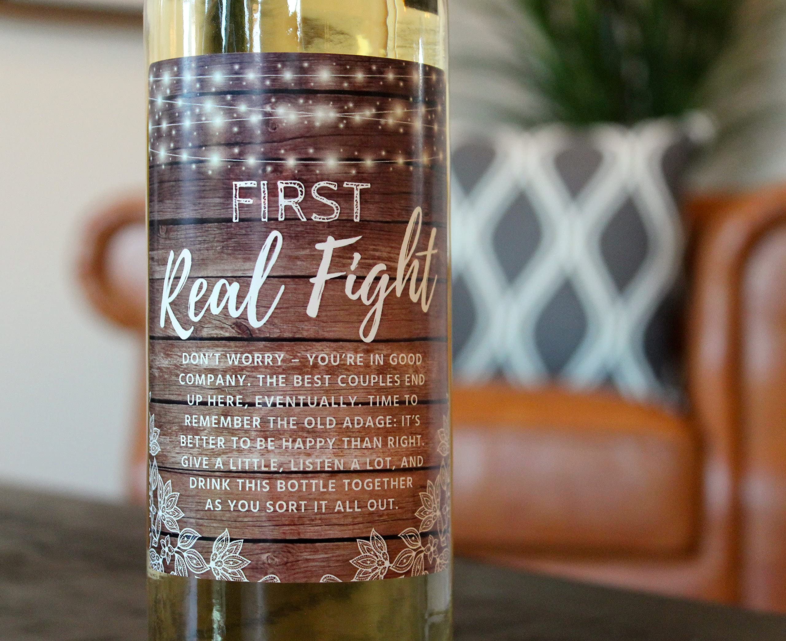 Rustikal Wein Flasche Etiketten für Hochzeit Geschenk, Hochzeit Meilensteine, Hochzeit Firsts zur Brautschmuck Dusche, Verlobung Party, Party, oder Hochzeit Geschenk – Set von 6