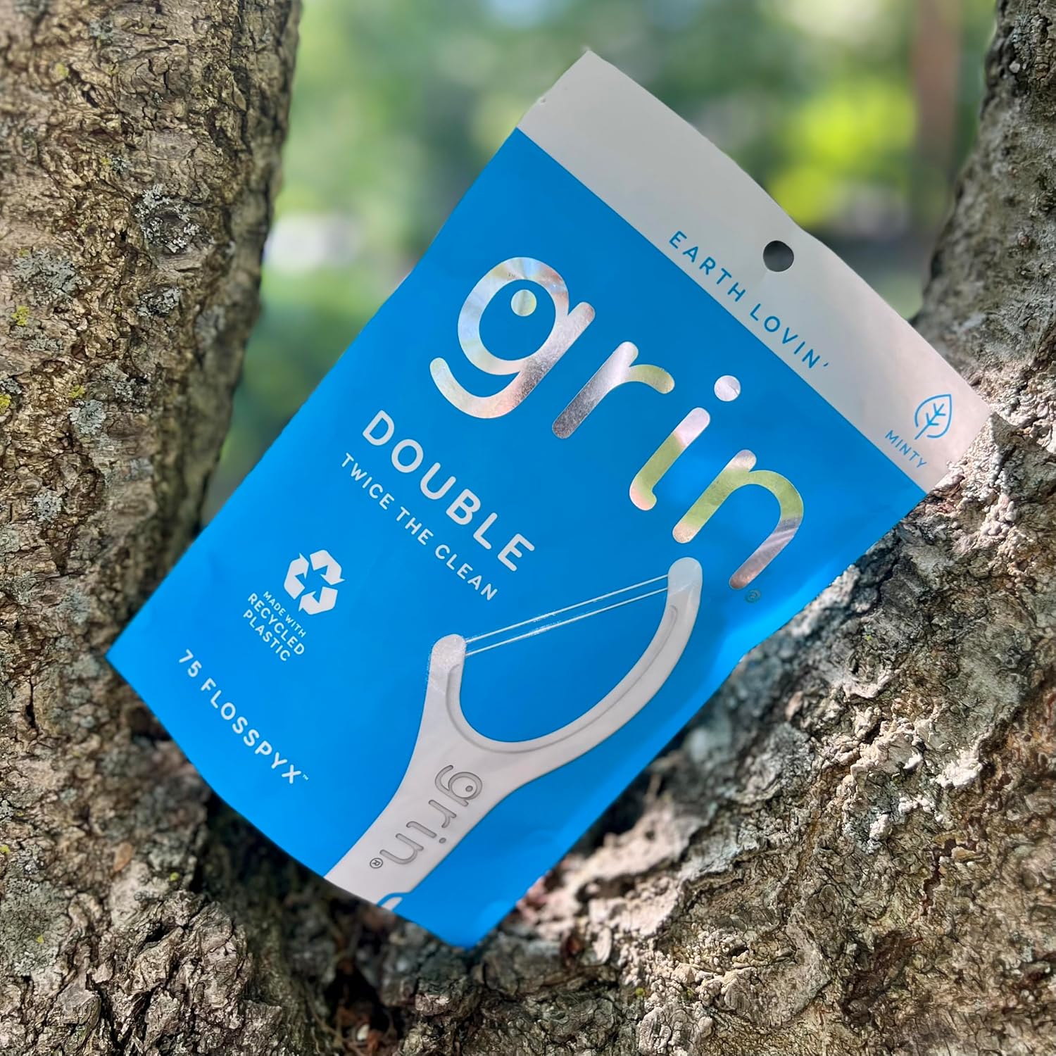 Зубная нить GRIN Double Floss, Зубочистки для чистки зубов, Зубочистки для чистки зубов, 75 штук, Зубная нить для чистки зубов, Мятный вкус, Переработанный пластик, 2 линии, Прочная зубная нить, Удлиненная насадка для зубной нити, для удаления пищи и зубного камня, с безопасной мягкой зубной пастой 75 штук (1 упаковка), фото 7