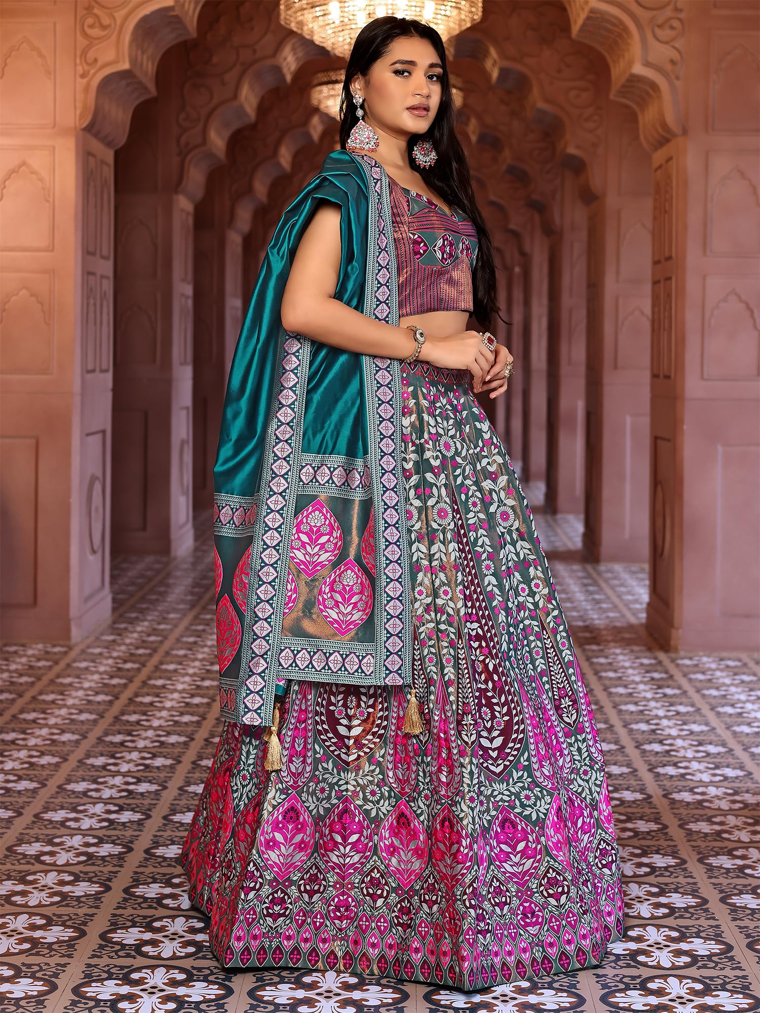 PURVAJA Lehenga choli (Nayab) Kanjivaram Semi-Seamed dla kobiet