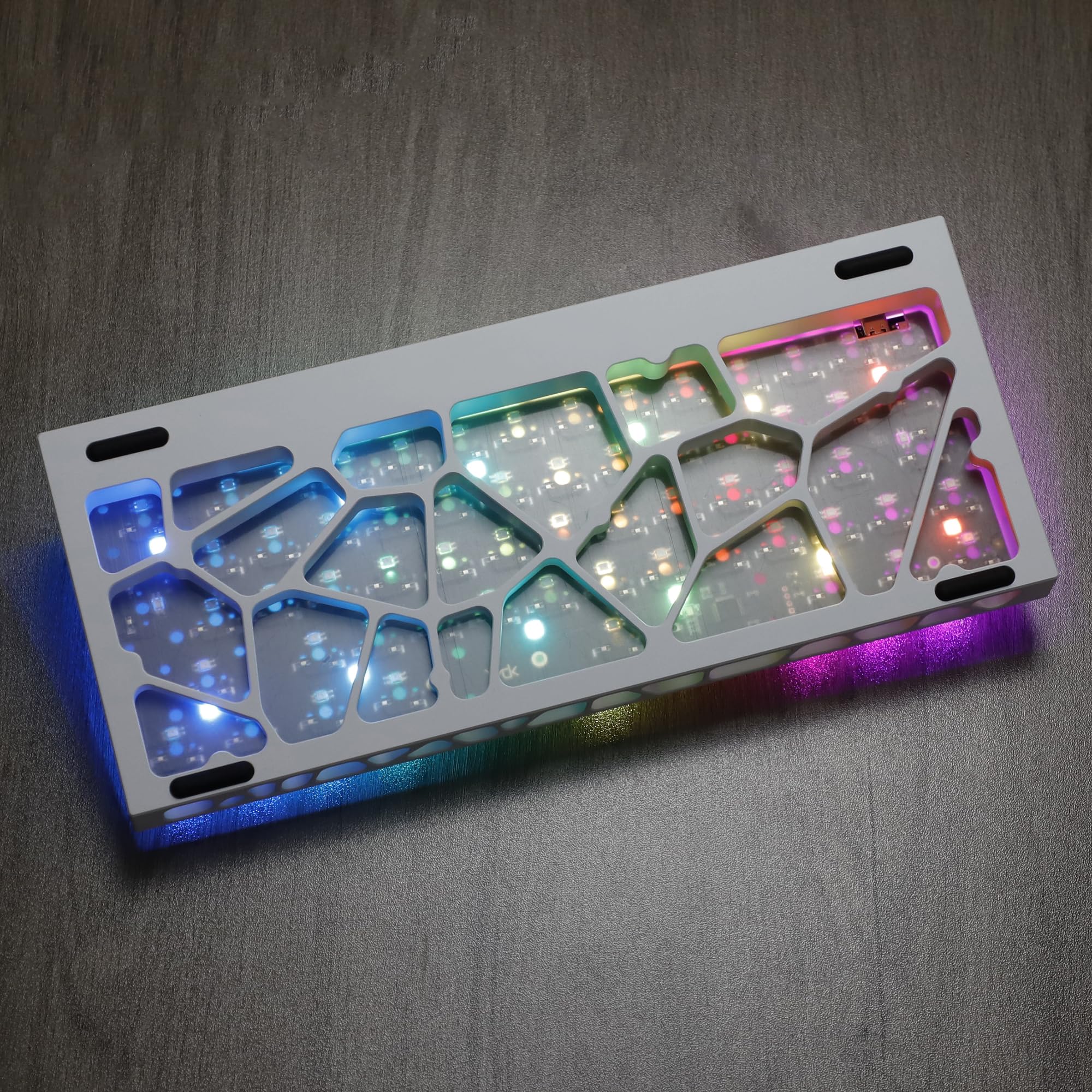 Amazon | YMDK 60% Hollow60 V3 Pro 彫刻 GH60アルミニウムケース