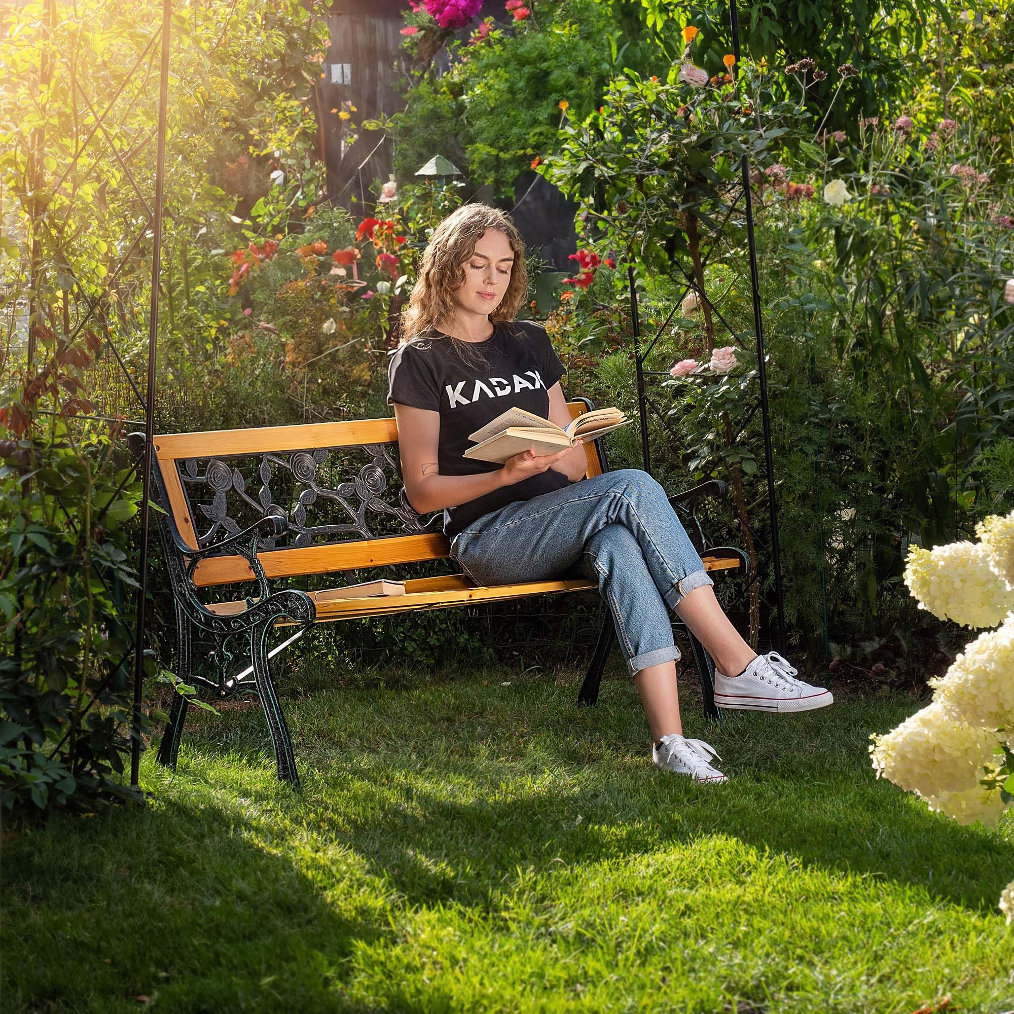KADAX Banc de jardin en bois et fonte 2 places avec accoudoirs et dossier, banc de parc, banc extérieur pour balcon, jardin, terrasse (marron/motif rose)