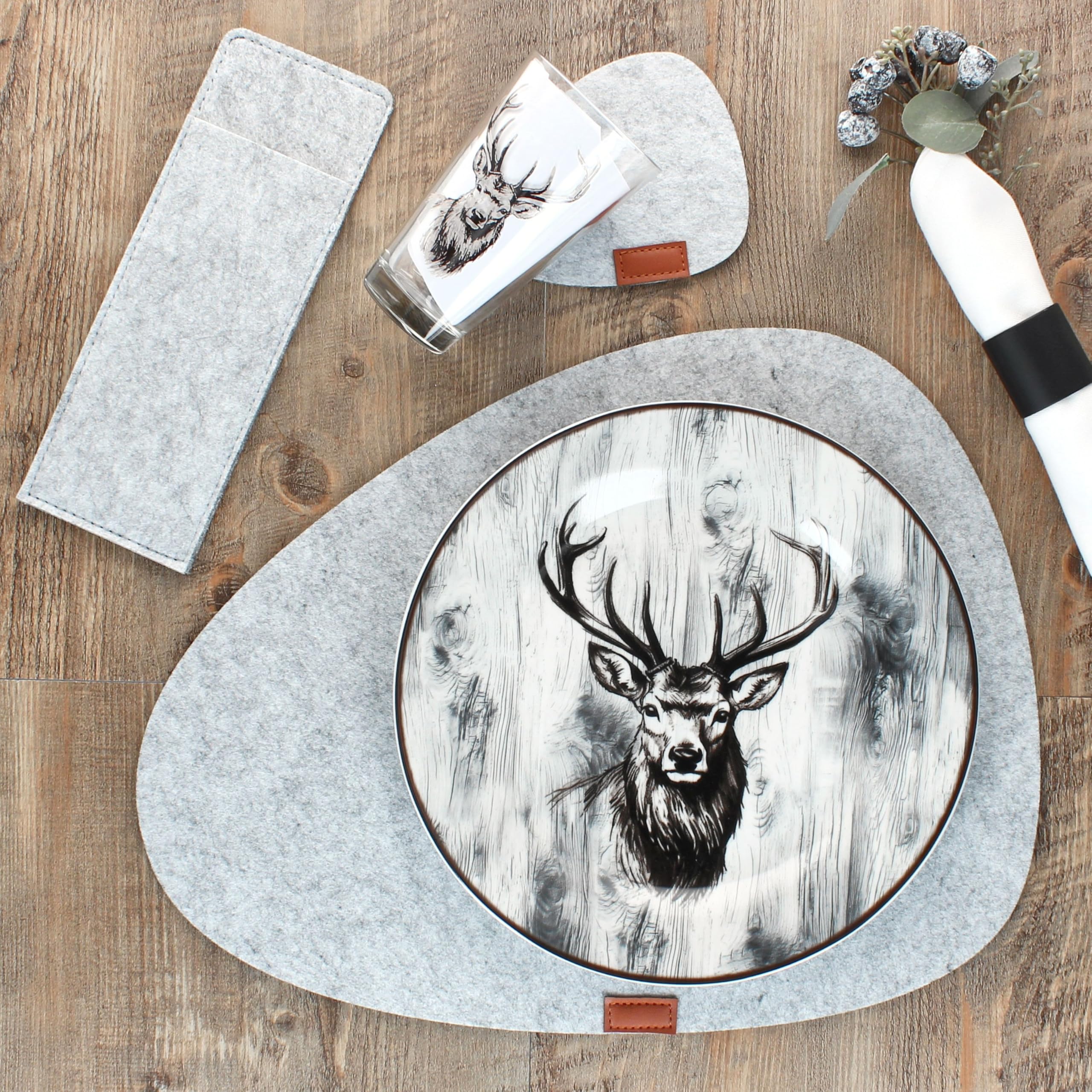 MamboCat Alois - Set da 20 pezzi, 4 piatti, bicchieri, tovagliette, sottobicchieri e portaposate in feltro, per 4 persone, decorazione da tavolo