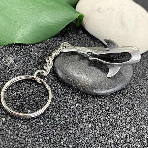 Miniatura 5 de Llavero de tiburón ballena para hombres y mujeres, llavero de tiburón ballena, regalos para amantes de los tiburones, llavero de peltre realista,