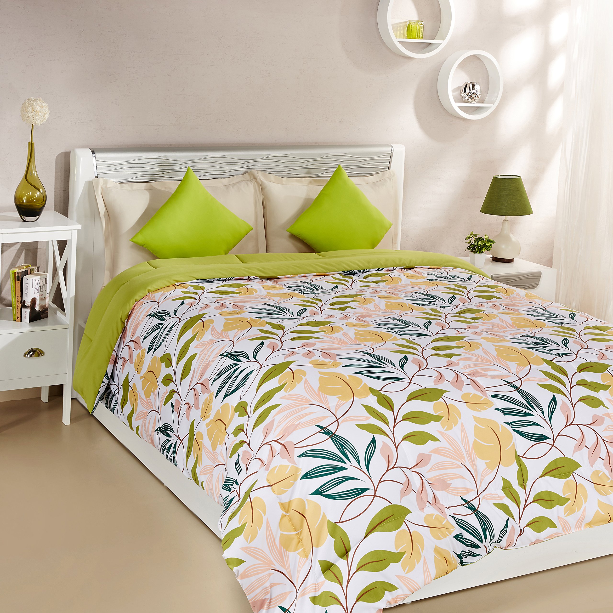 Amazon Brand - Solimo Microfibre Double Size Comforter, Blue, Autumn Leaves, 1 Pc , 200GSM