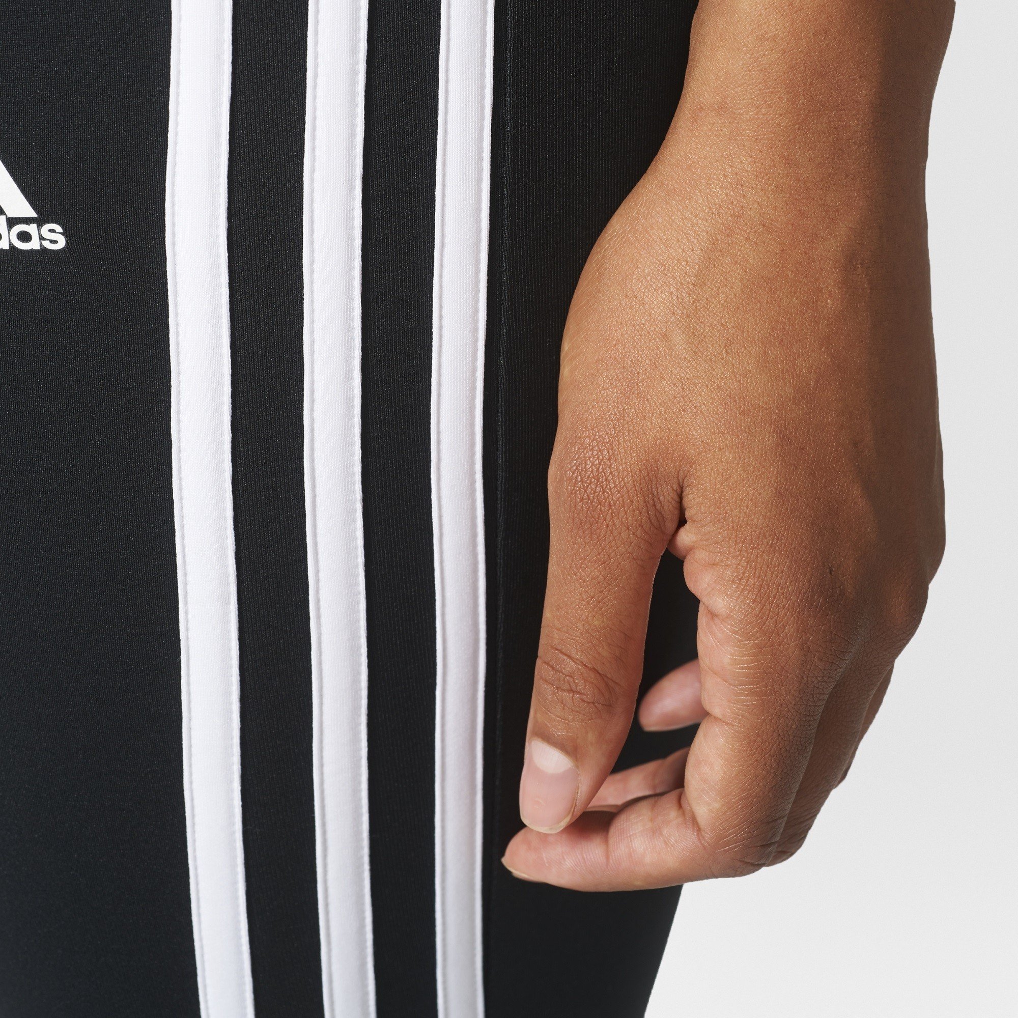 adidas Damen Oberbekleidung Basic 3/4 Tights Women
