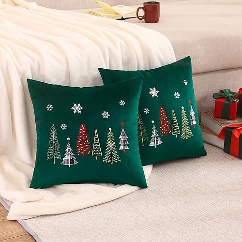 Miniatura 5 de Tosleo Juego de 2 fundas de almohada bordadas de Navidad de 16 x 16 pulgadas, fundas de almohada de terciopelo verde bosque, fundas de almohada