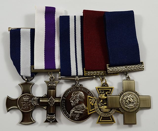 Set of 5 World War 1&2 Service Medals with Ribbons. Victoria, Gallantry Cross