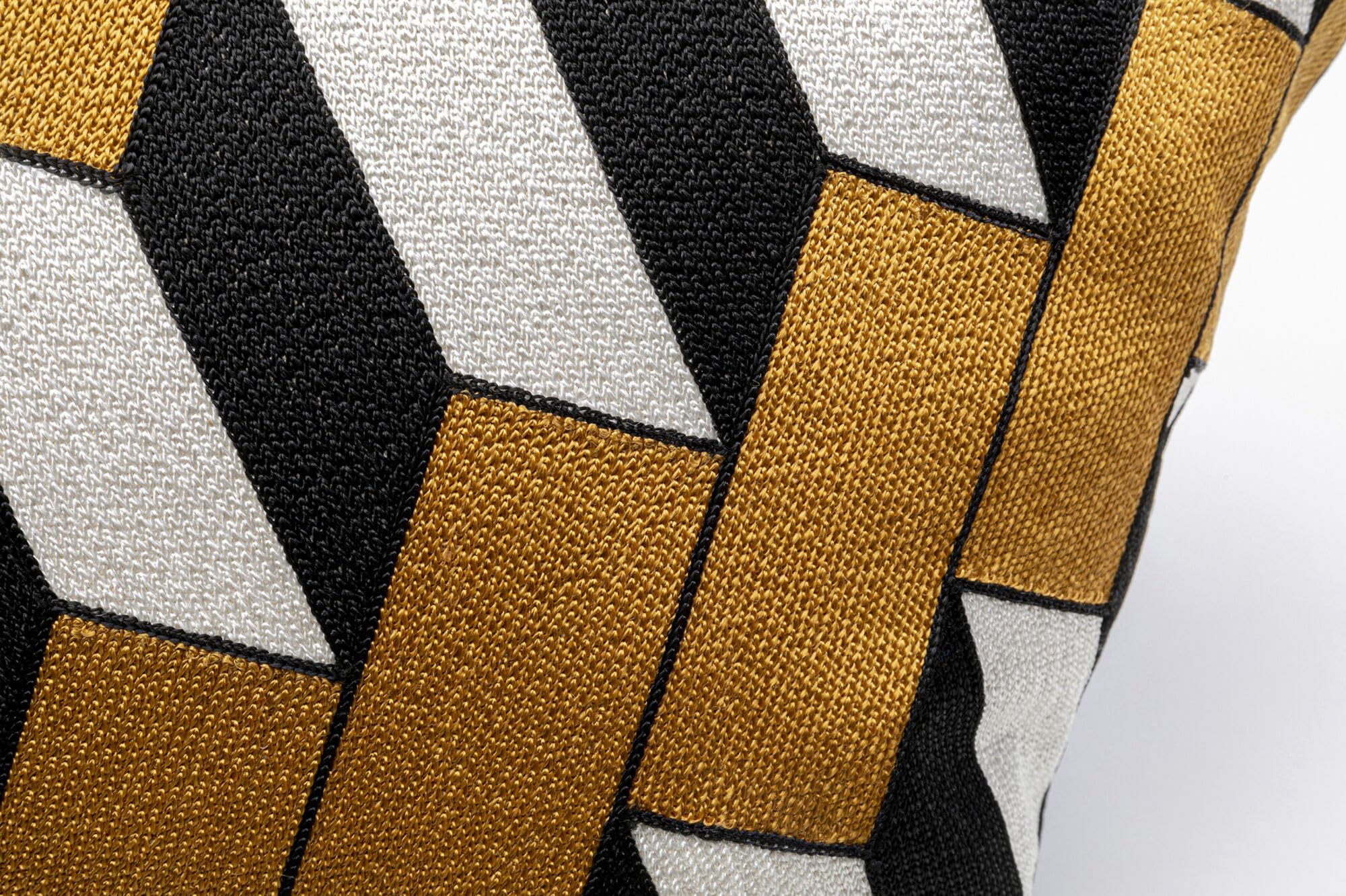 Kare Cuscino di design Scale, bianco/giallo/nero, sfoderabile con chiusura lampo, con imbottitura, motivo geometrico, intrecciato, cuscino decorativo, accessorio per la casa, 60 x 40 cm (altezza x