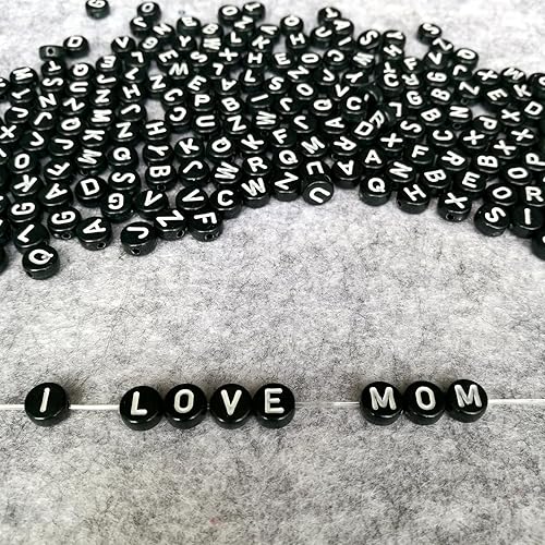 Vista 127 de Amaney - 1200 cuentas de letras de la A a la Z de 0.157 x 0.276 in, cuentas redondas blancas del alfabeto acrílico, incluye 100 cuentas de corazón