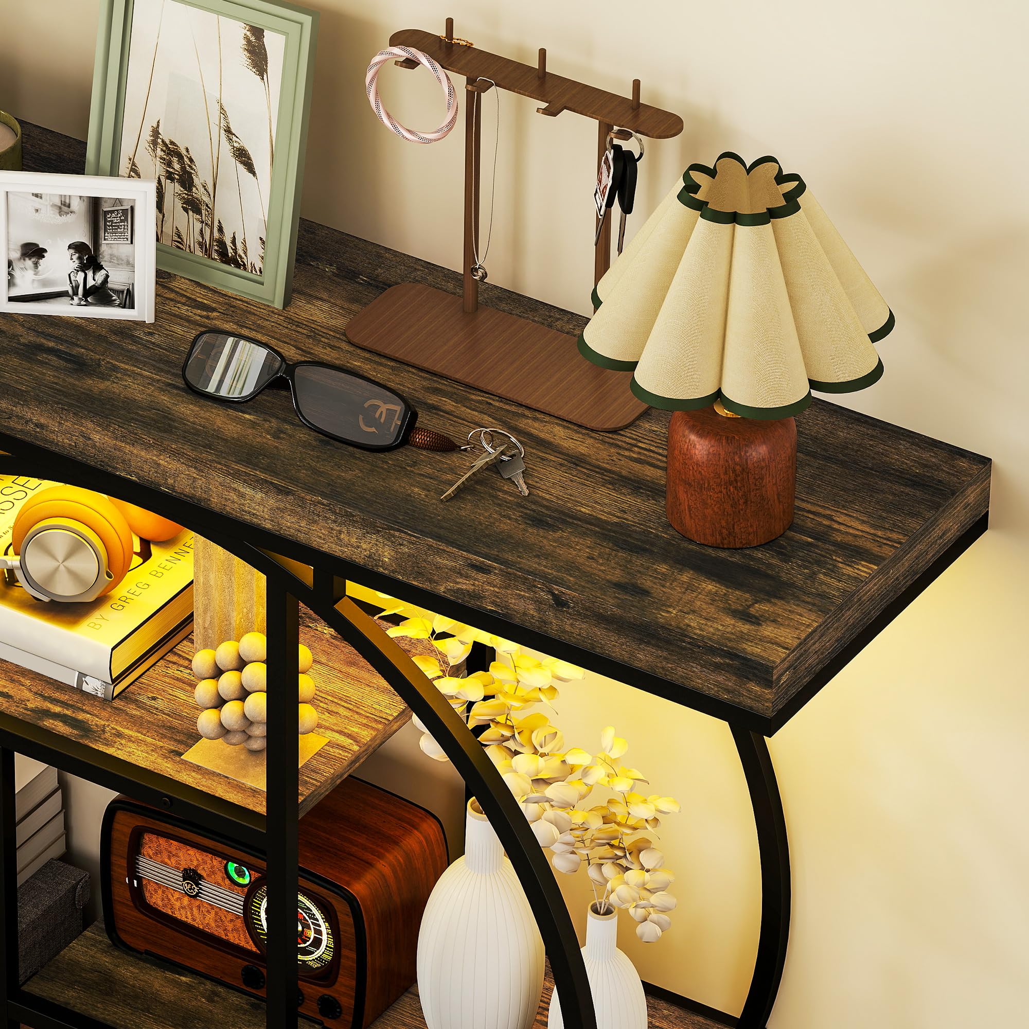 HOMCOM Console meuble avec éclairage LED musique sync 100 cm, table console 4 niveaux, étagères ouvertes, cadre rond en acier, table d'entrée, salon, couloir, style industriel, marron rustique et noir