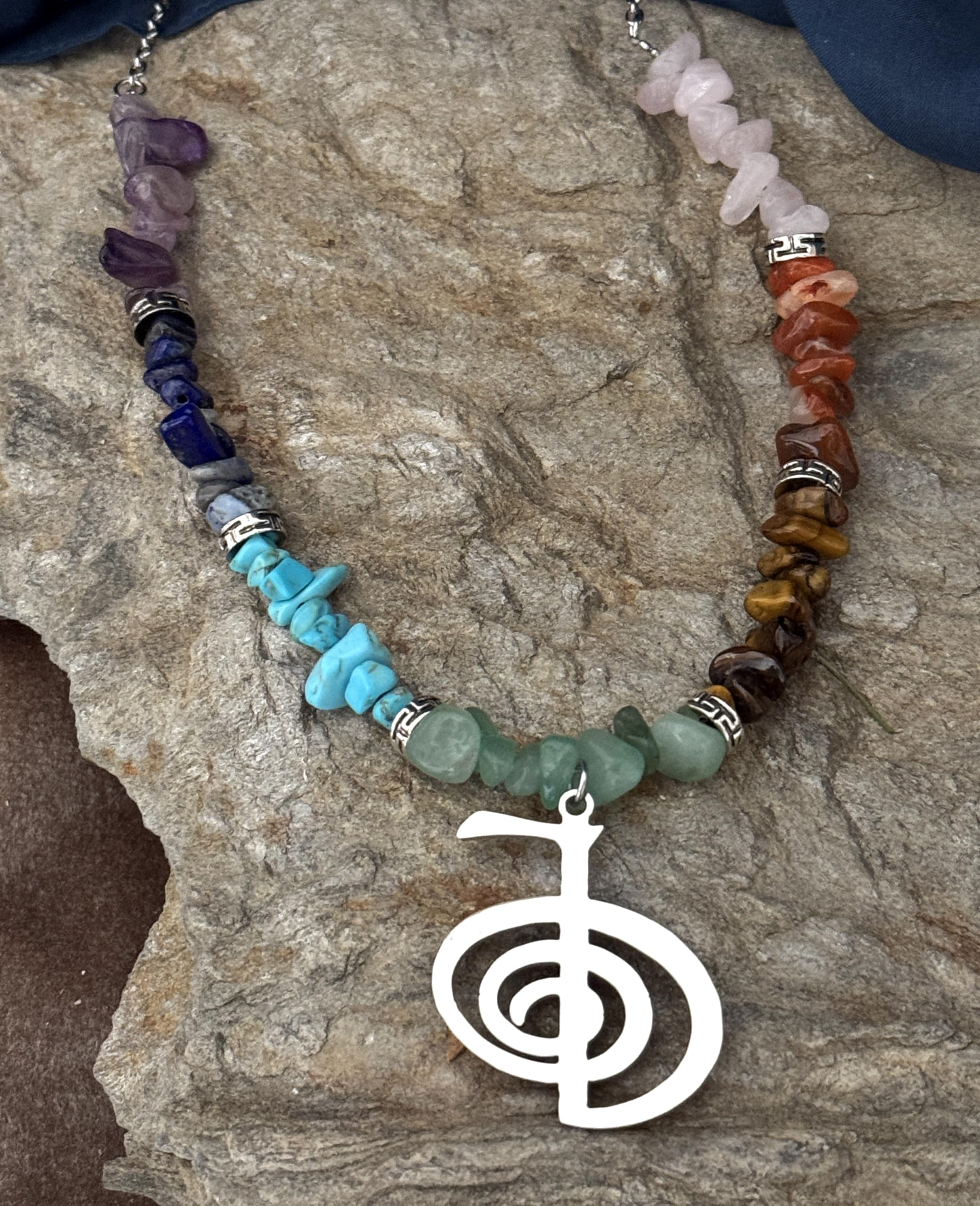 SIMBOLIKS Cho Ku Rei Reiki Colgante con Chakras Yoga Meditación Collar Protección Amuleto Terapia Reikista Método Usui Energía Curativa curación natural Collar Amuleto Para Mujer Acero inoxidable