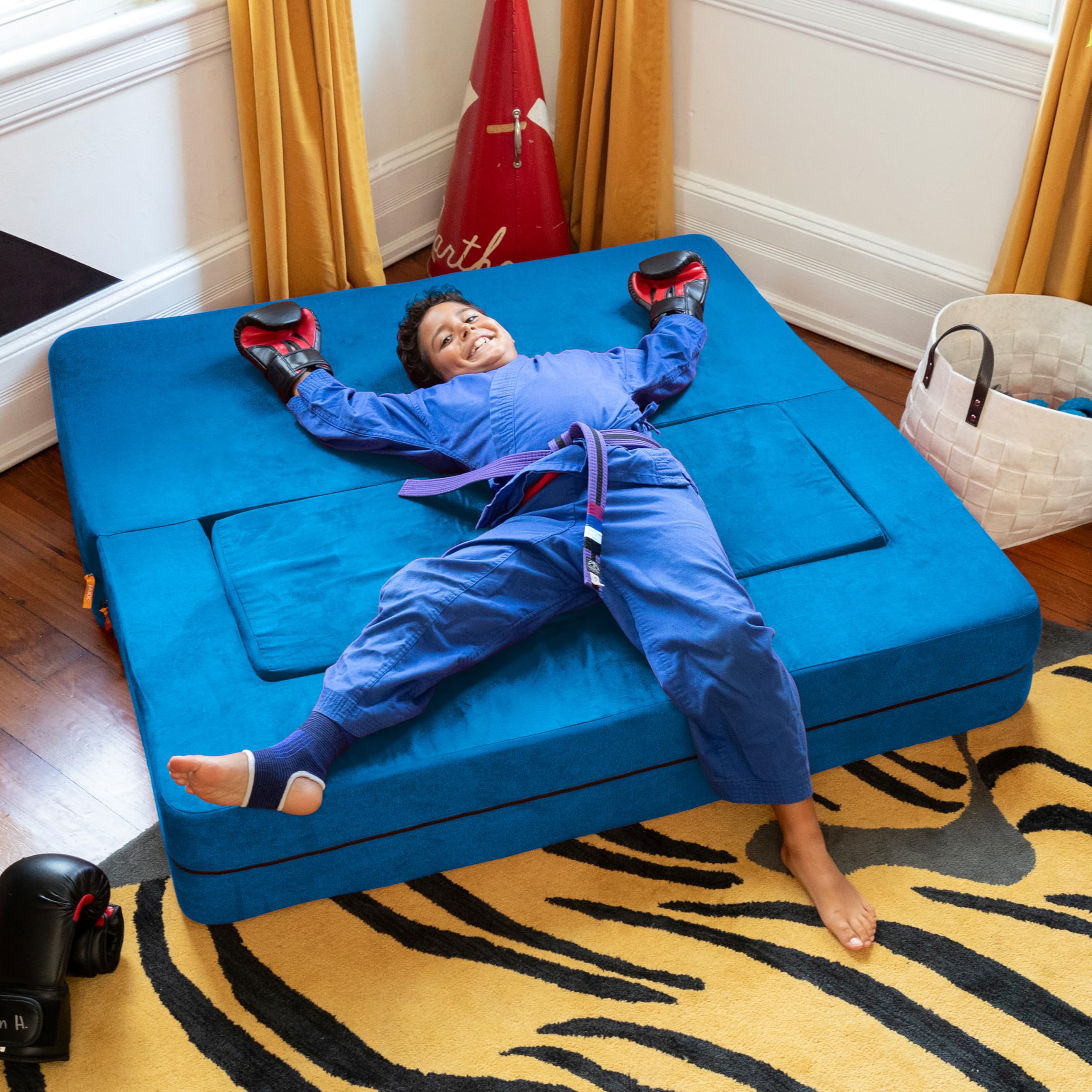 Amazon.com: Jaxx Zipline Kids Sofa & Large Ottoman, 3 in 1 Fold