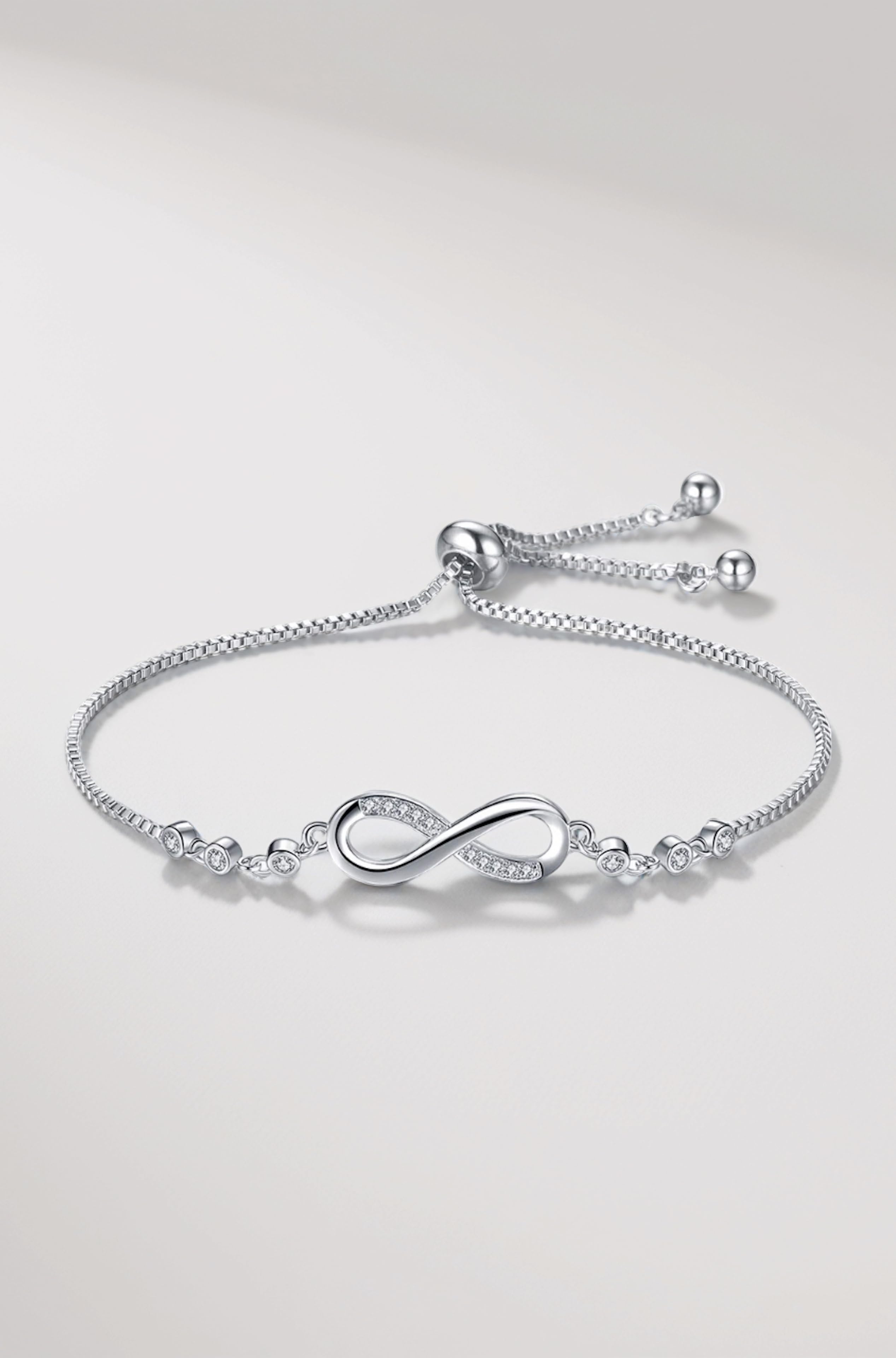 Infinity Shape Cubic Zirconia Diamond Bracelet for Women Jewelry for Gift, Adjustable Charm Bracelet