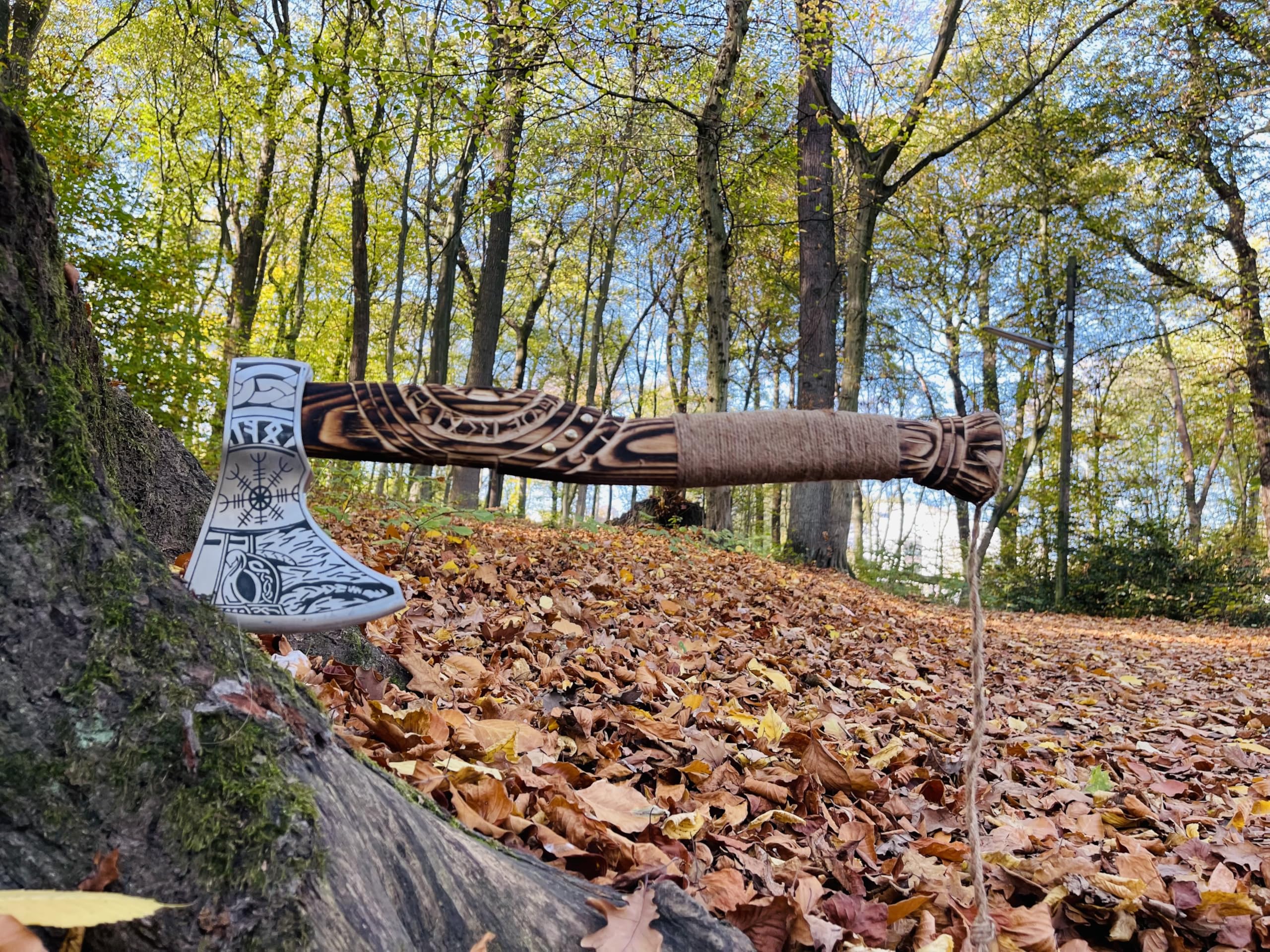 Siekiera Wikingów z damasceńskim nożem składanym 2 w 1, ręcznie kuta stal węglowa, polowanie, nordycki topór