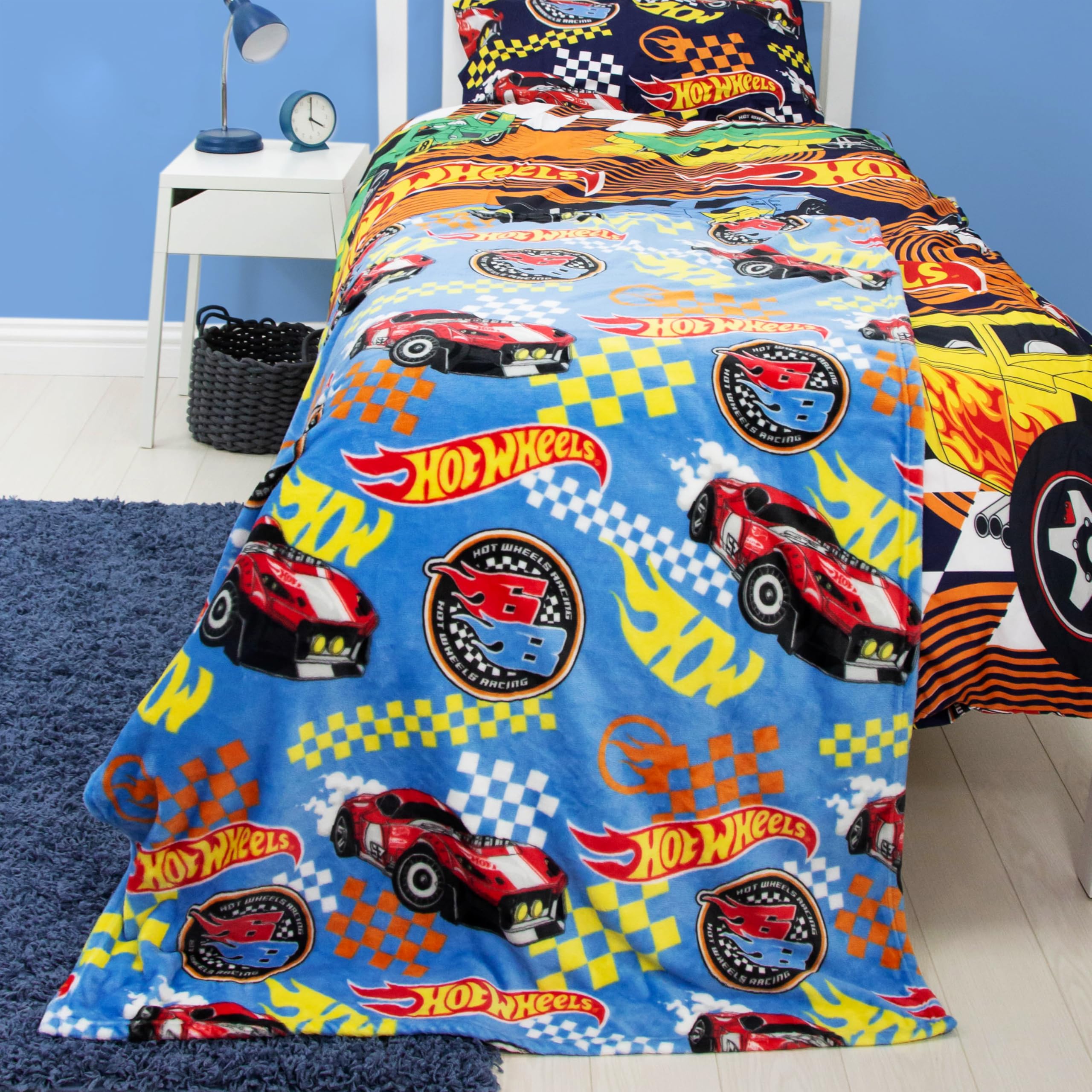 Character World Coperta ufficiale Hot Wheels in pile, super morbida e calda, motivo fiamma, perfetta per camera da letto, campeggio e pigiama party, 100 x 150 cm