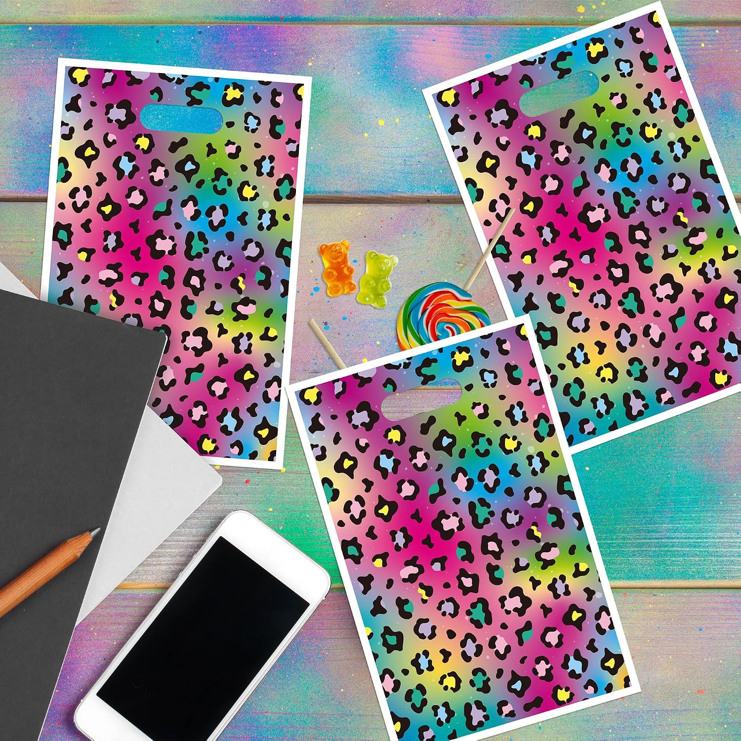K1tpde 50PCS Neon Rainbow Leopard Print Party Favor Bags, Iridescent Neon Colorful Leopard Plastic Goodie Gift Bags Bulk with Handle for Kids, Jungle Safari Animal Theme Bachelorette Party Supplies